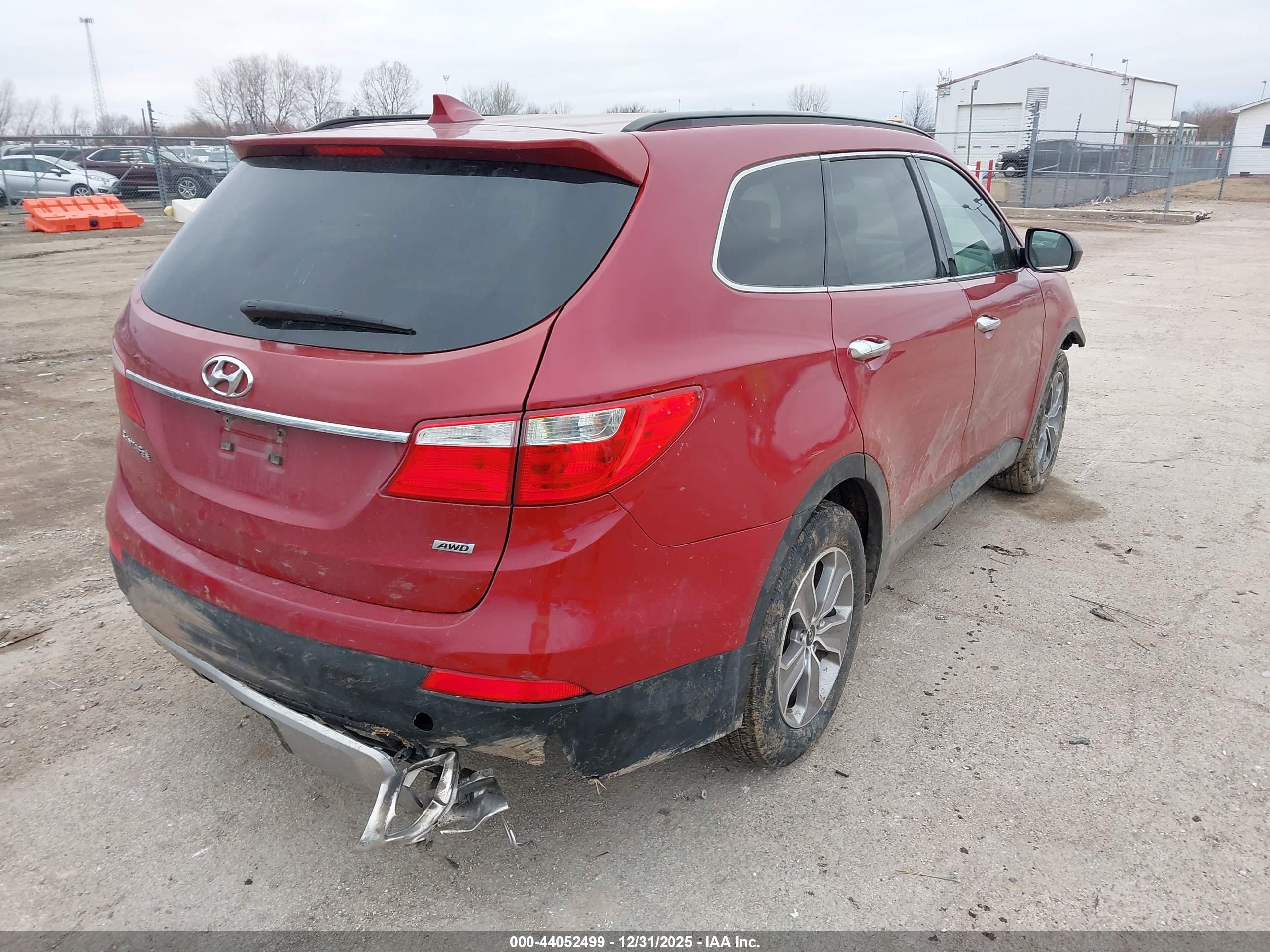 HYUNDAI SANTA image 4