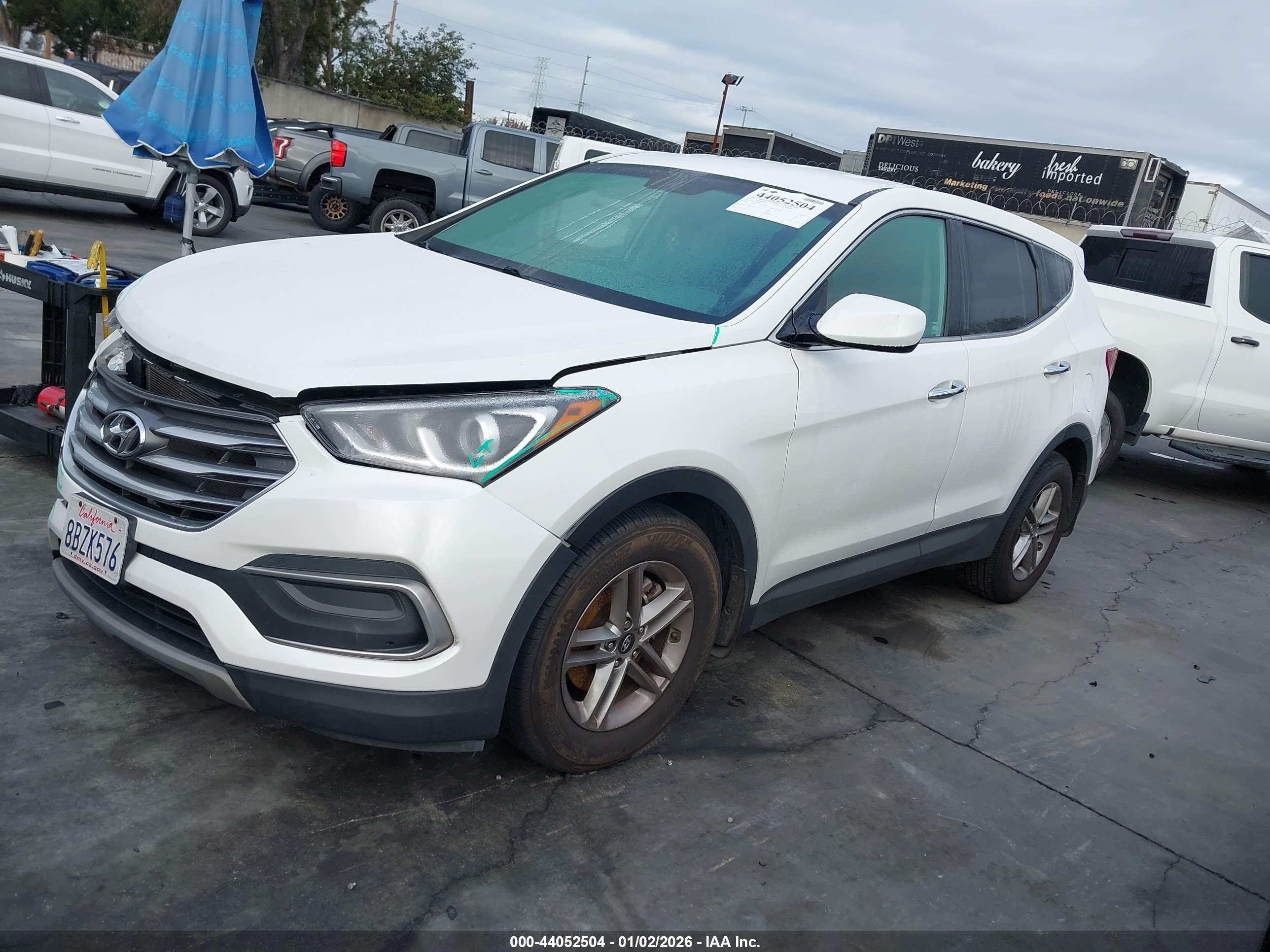 HYUNDAI SANTA image 2