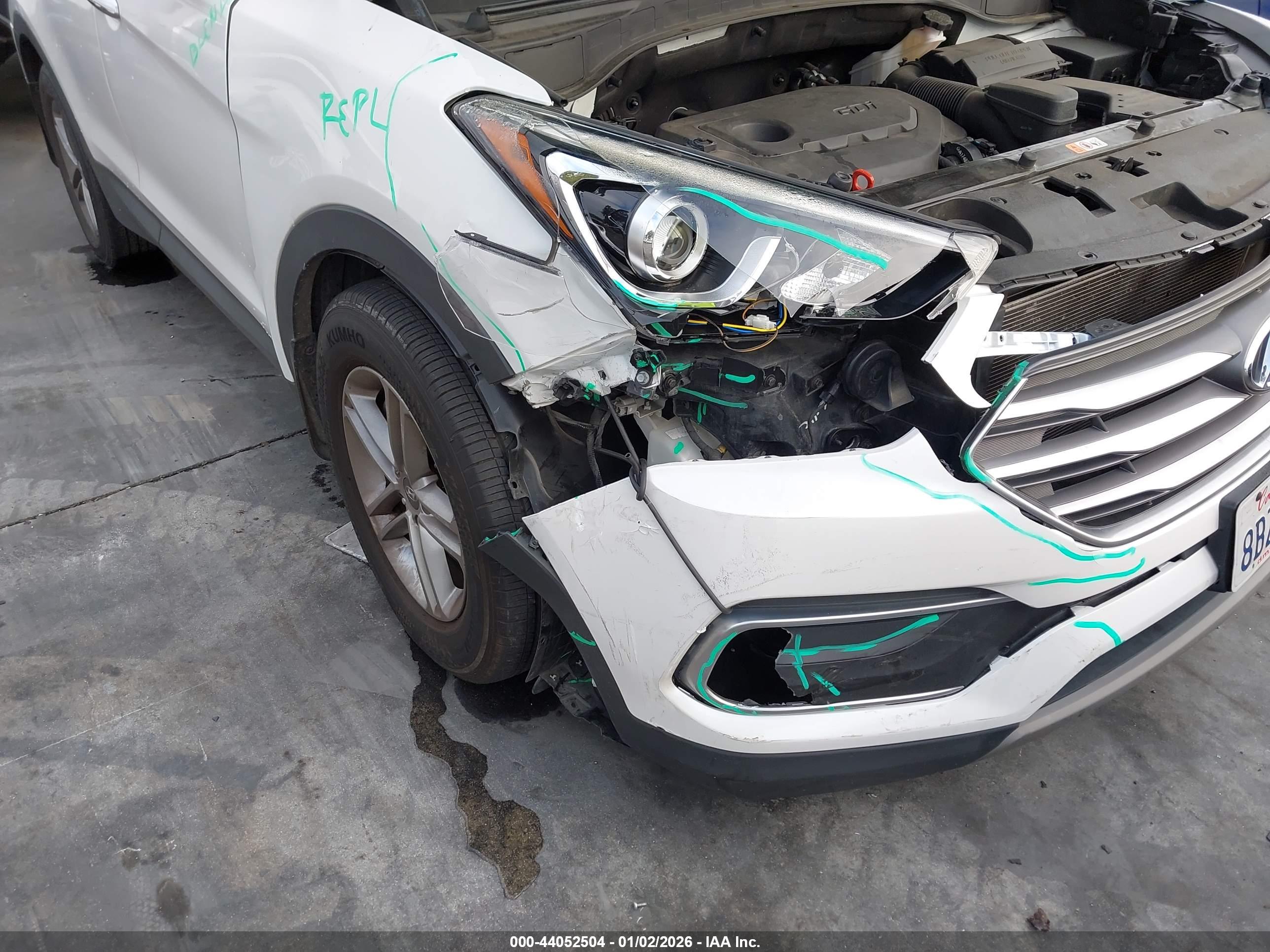 HYUNDAI SANTA image 6