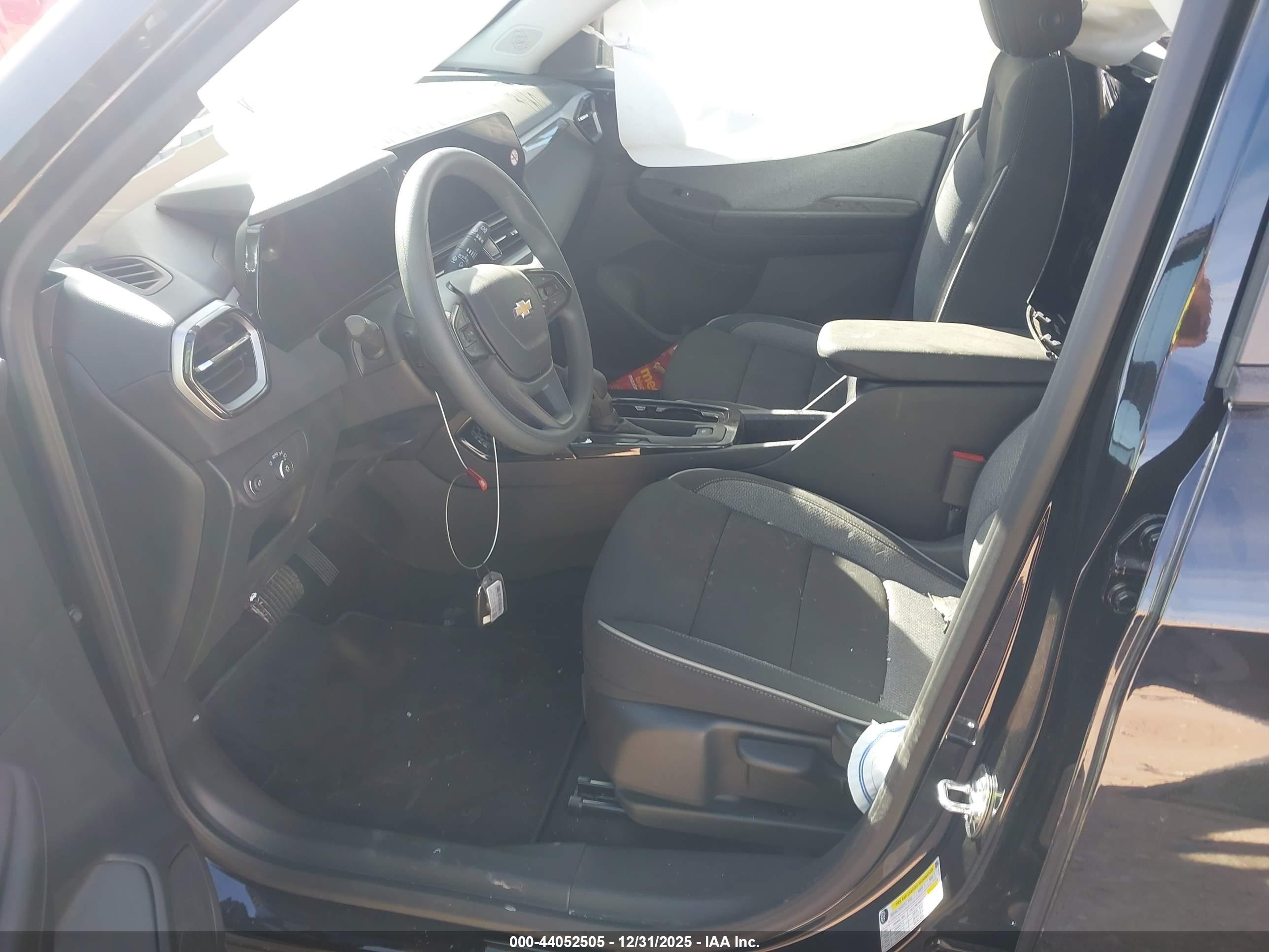 CHEVROLET TRAILBLAZER image 5
