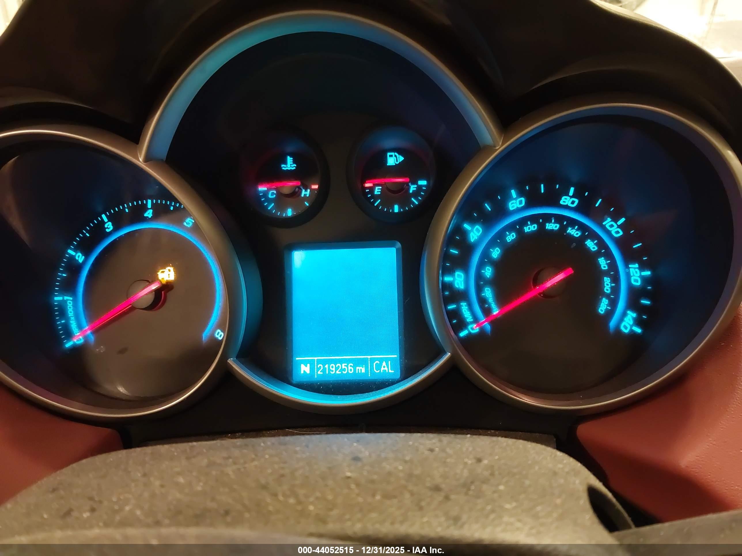 CHEVROLET CRUZE image 7