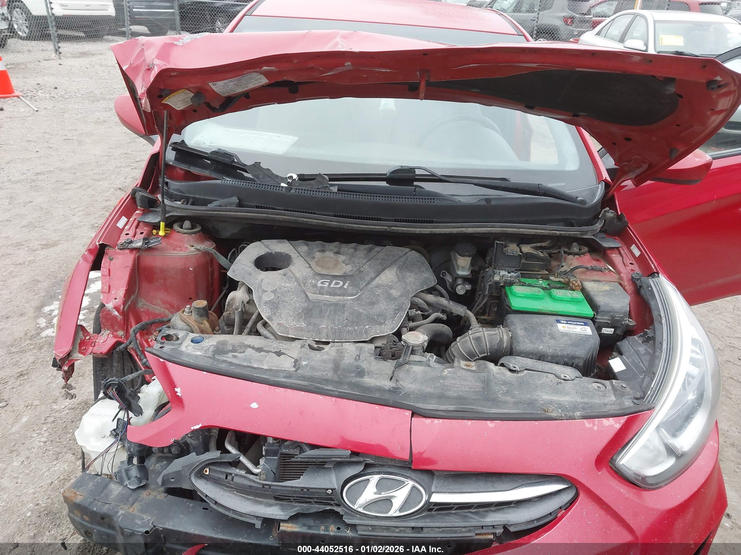 HYUNDAI ACCENT image 10