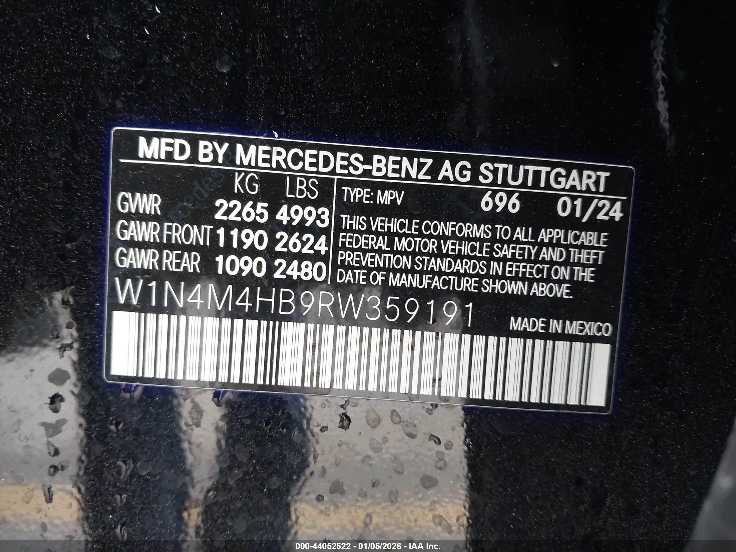 MERCEDES-BENZ GLB image 9