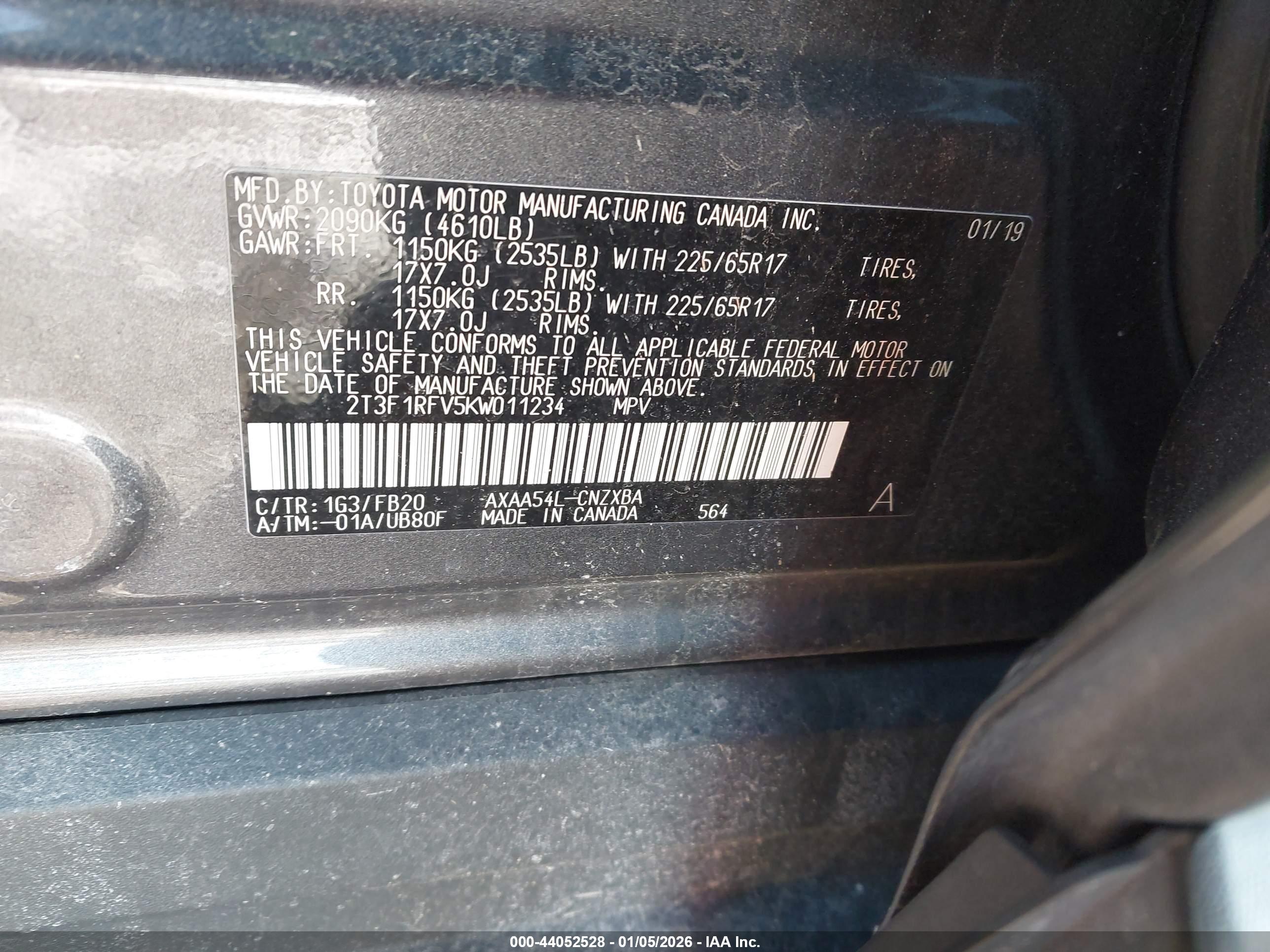 TOYOTA RAV4 image 9
