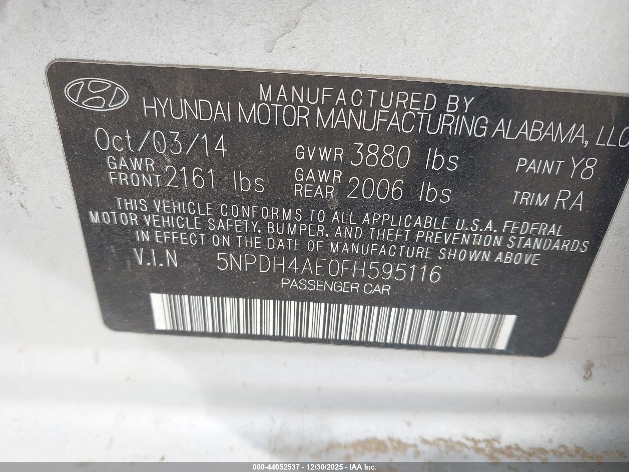 HYUNDAI ELANTRA image 9