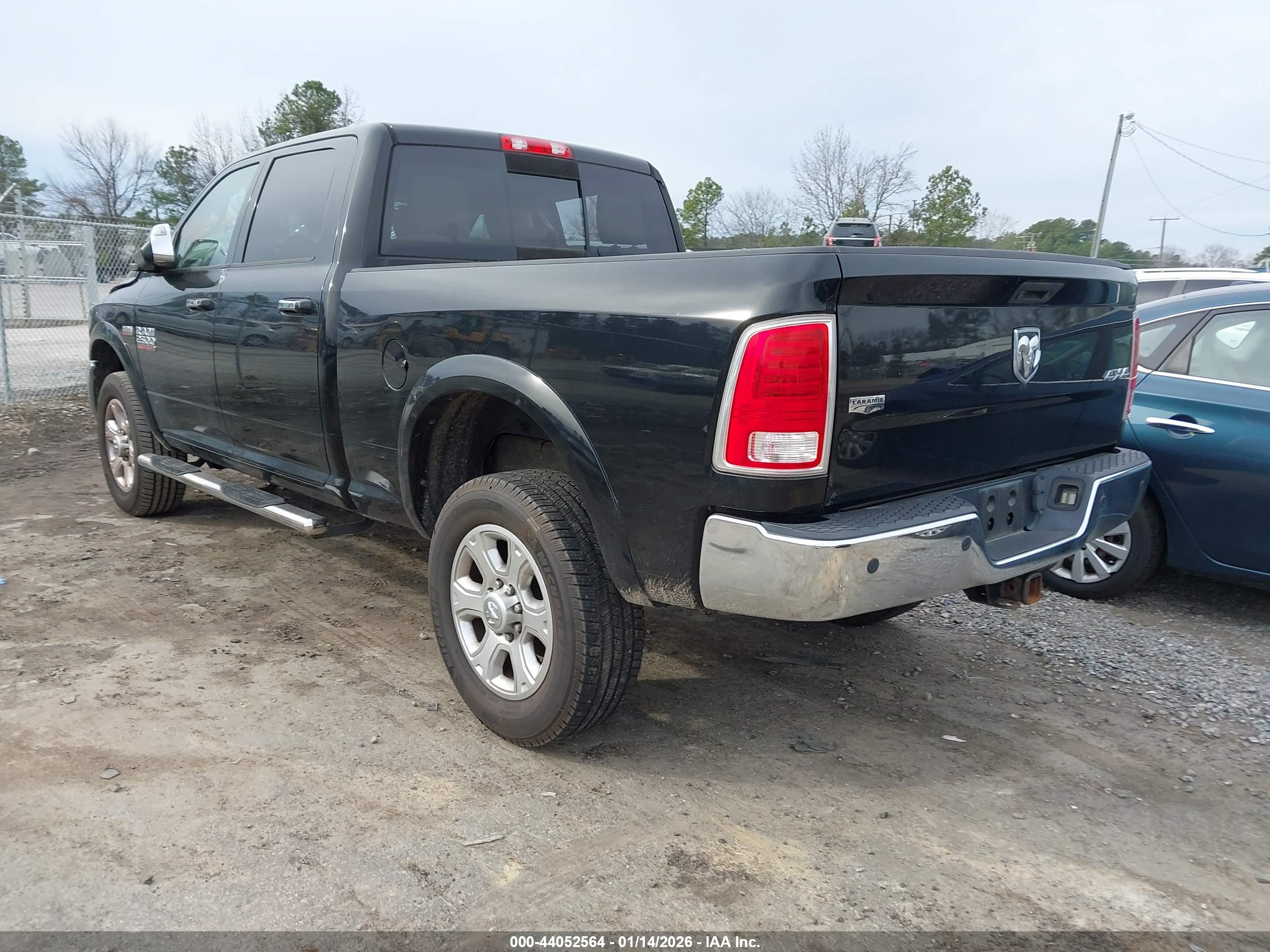 RAM 2500 image 3