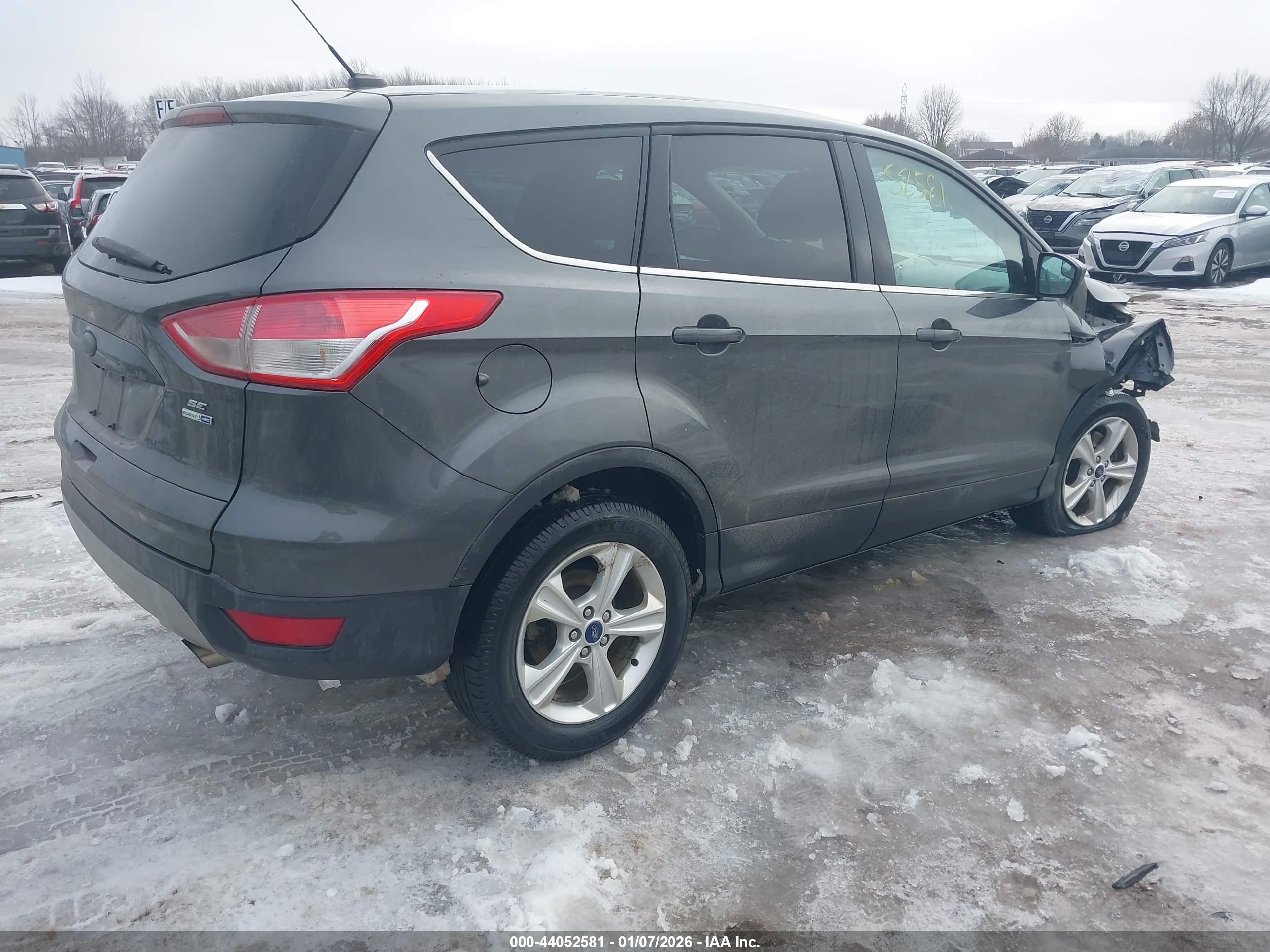 FORD ESCAPE image 4