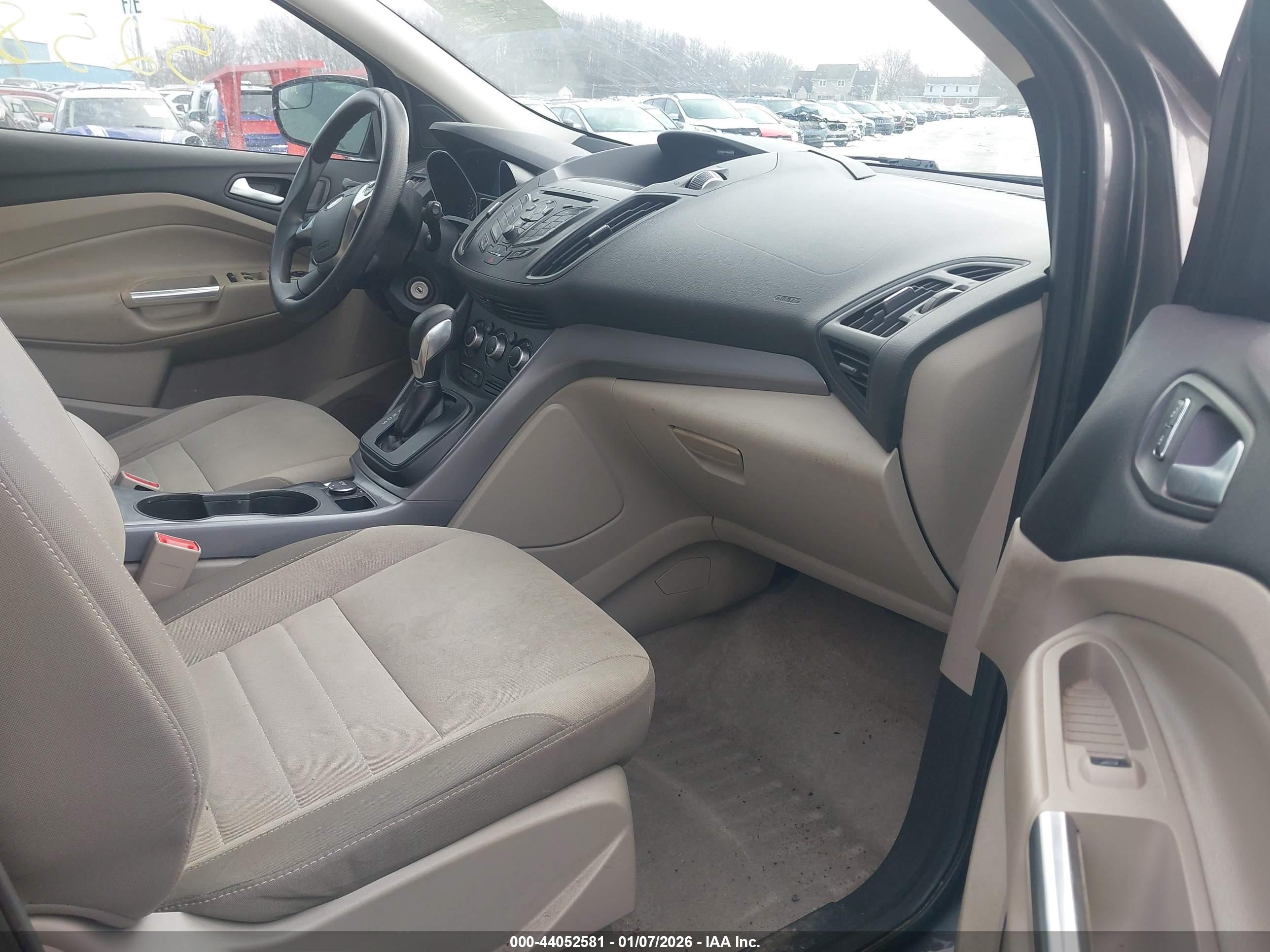 FORD ESCAPE image 5