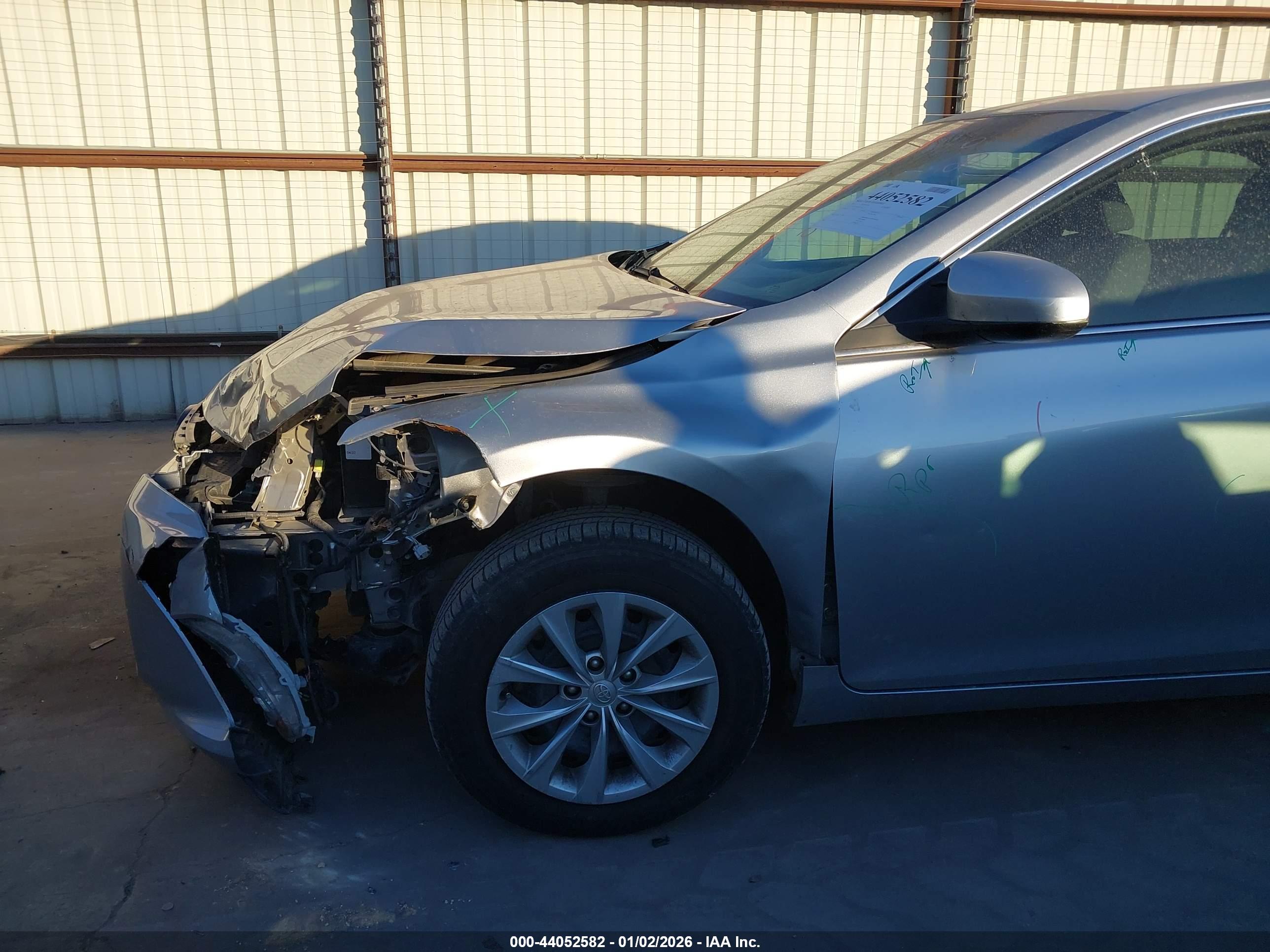 TOYOTA CAMRY image 6