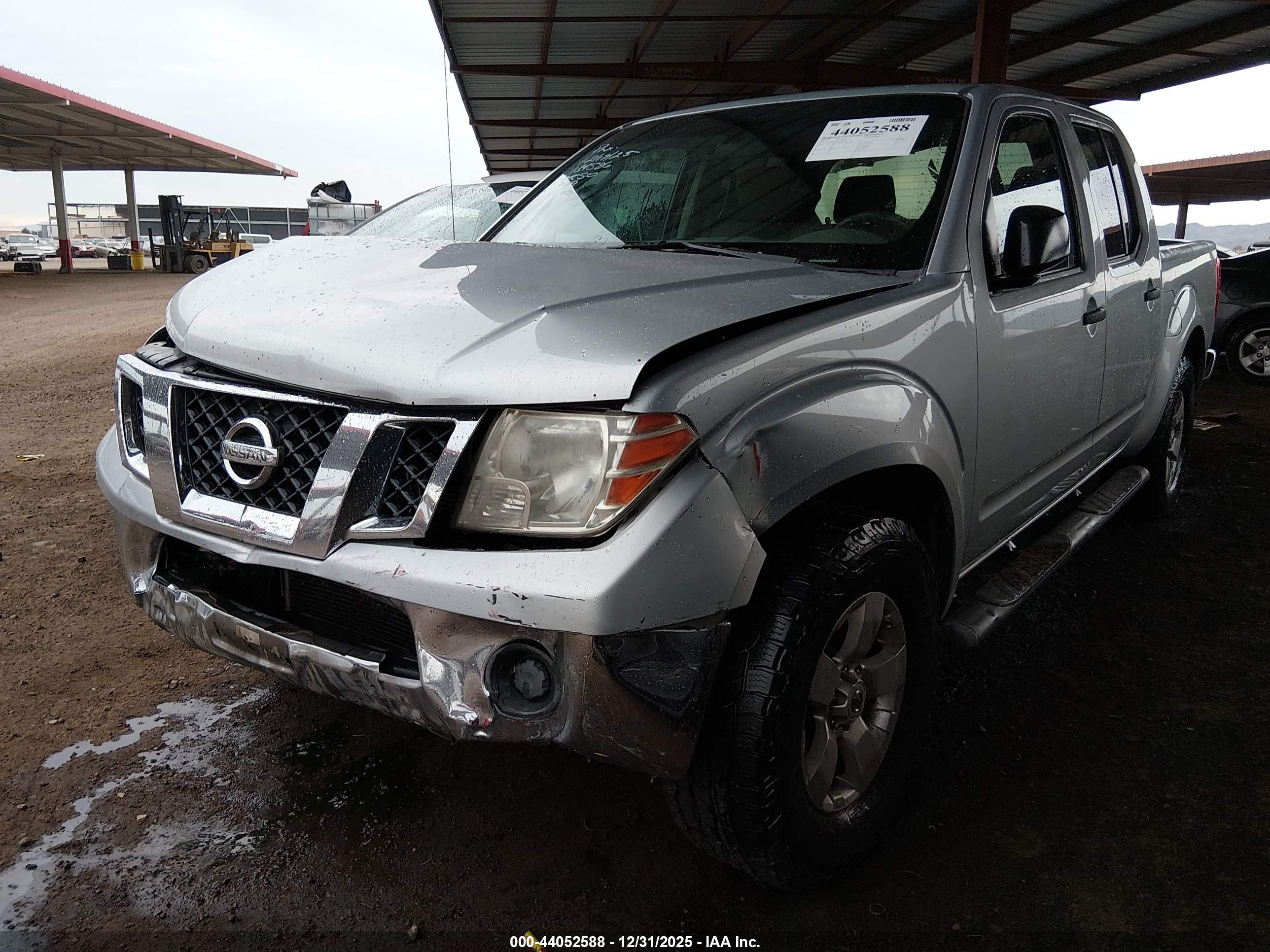 NISSAN FRONTIER image 6