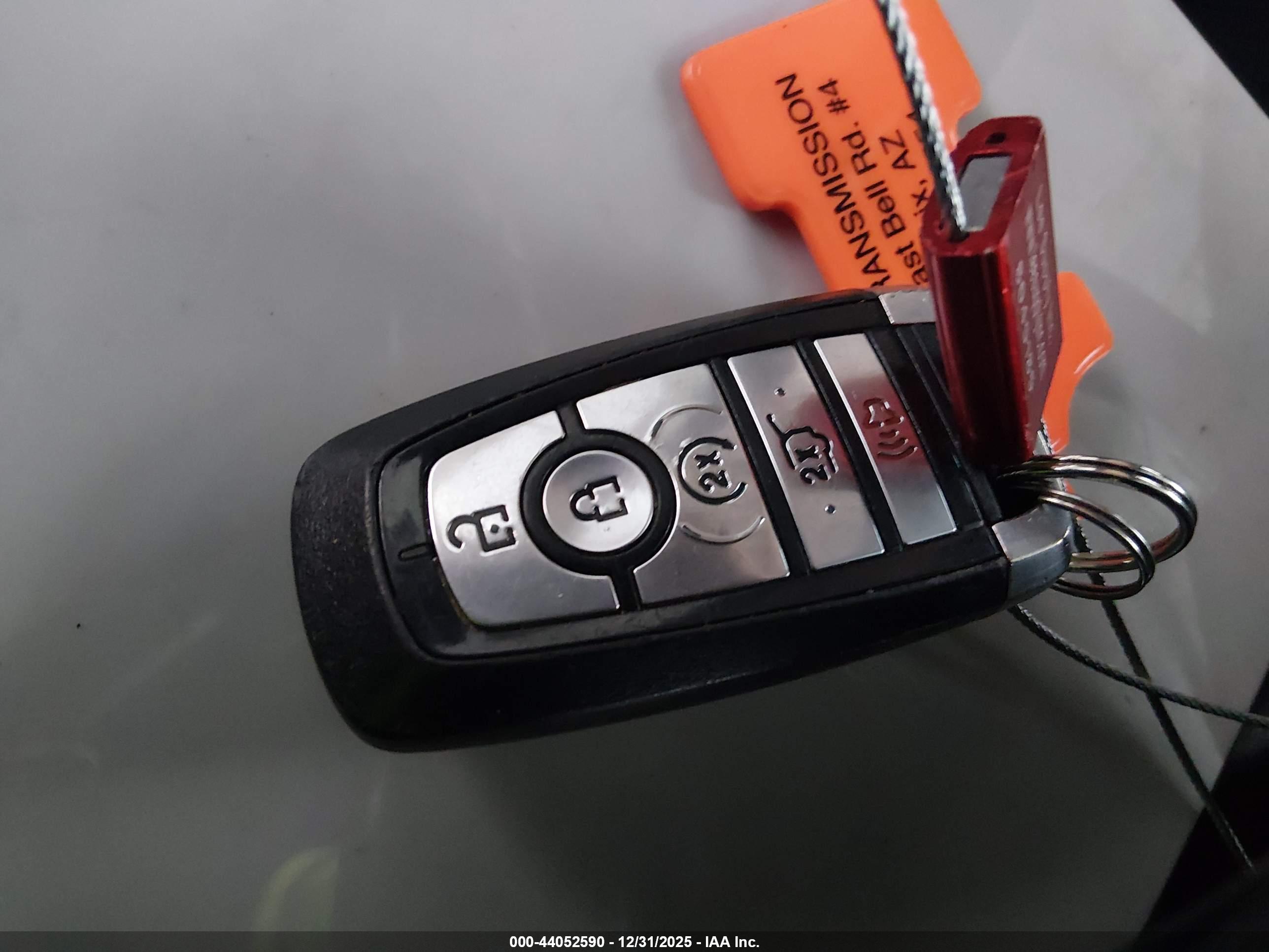 FORD EXPEDITION image 11