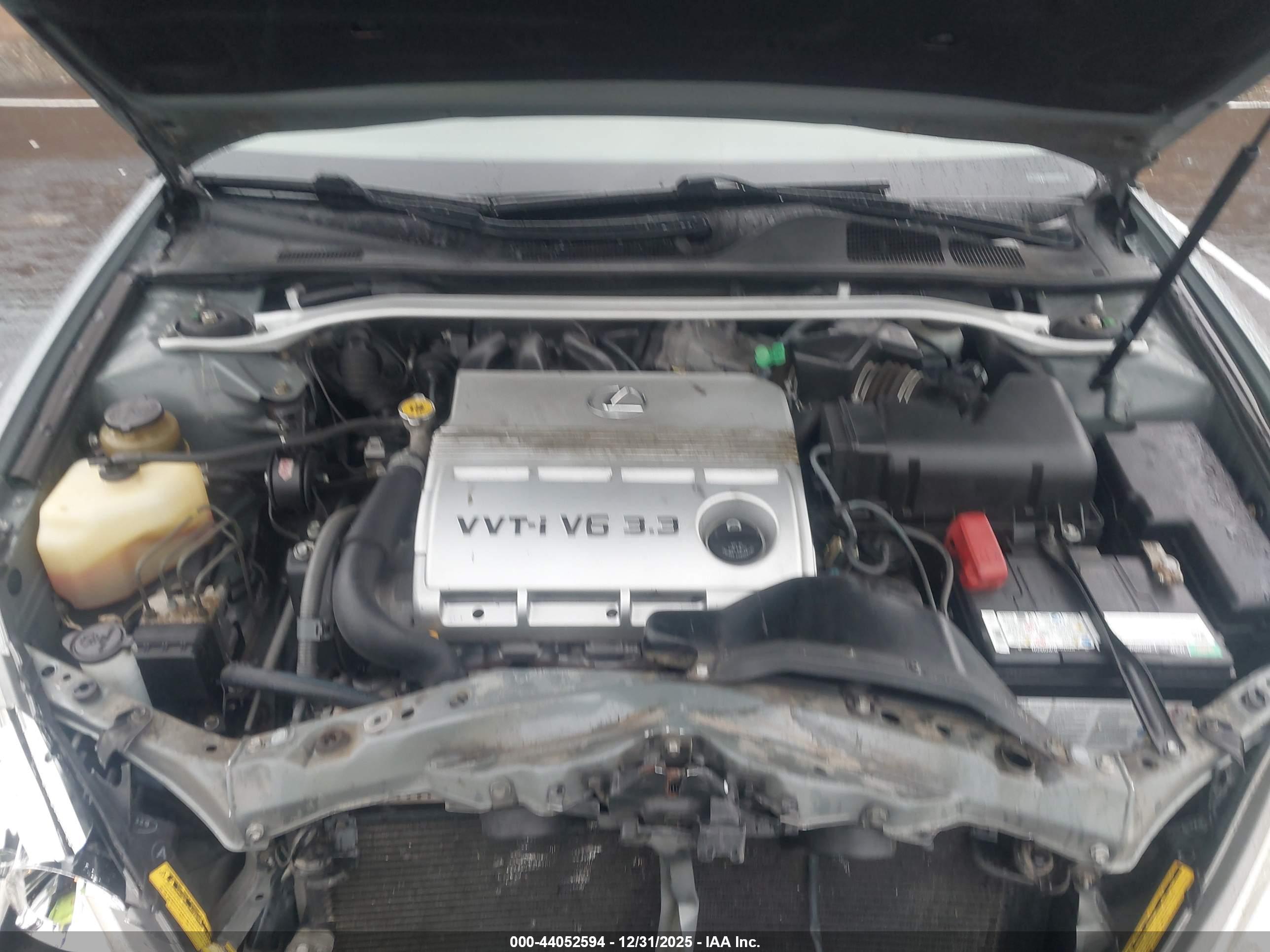 LEXUS ES image 10