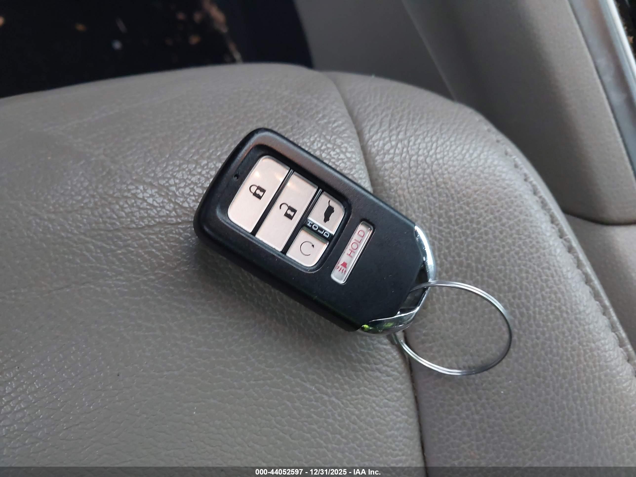 HONDA PILOT image 11
