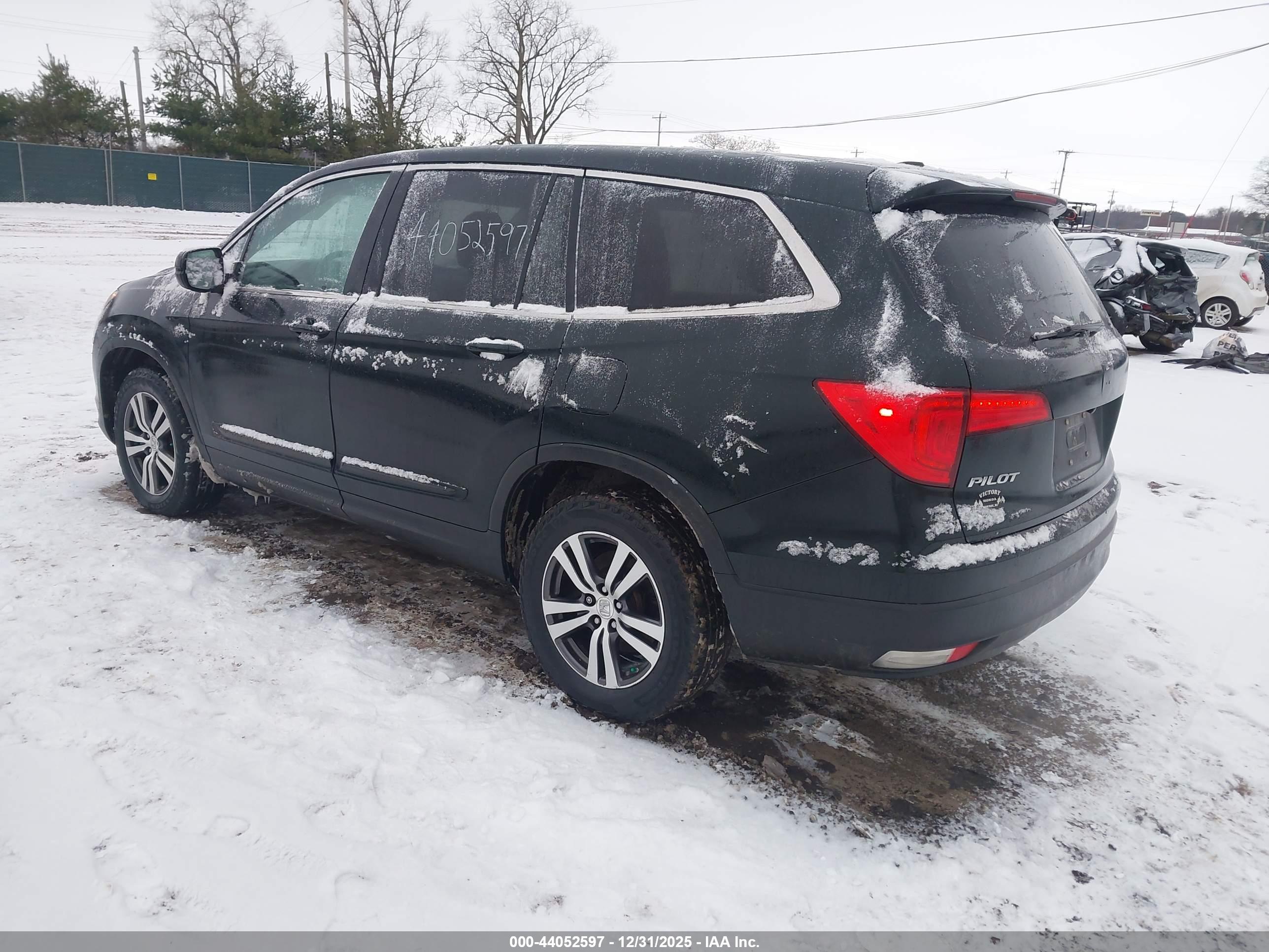 HONDA PILOT image 3