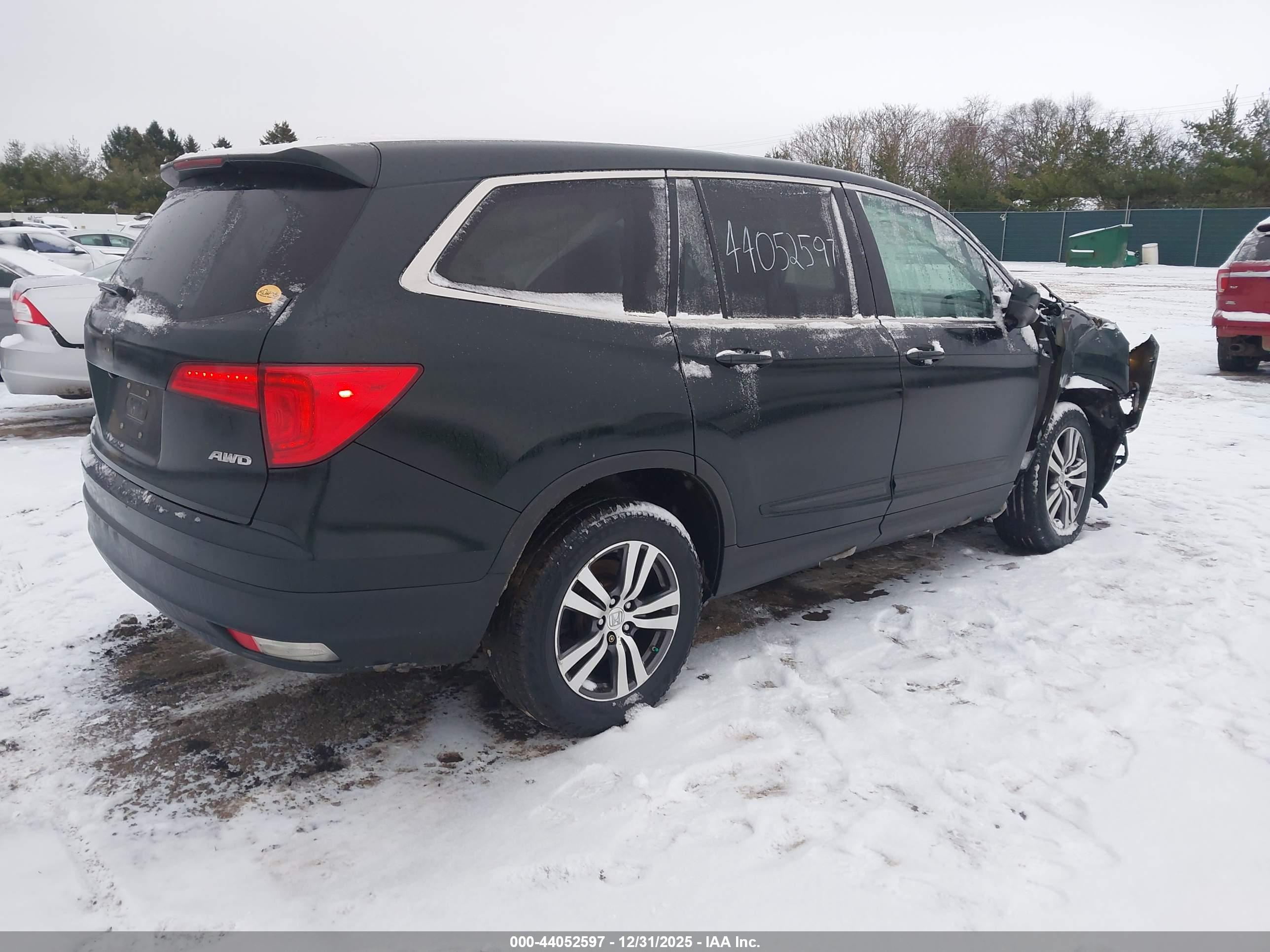 HONDA PILOT image 4