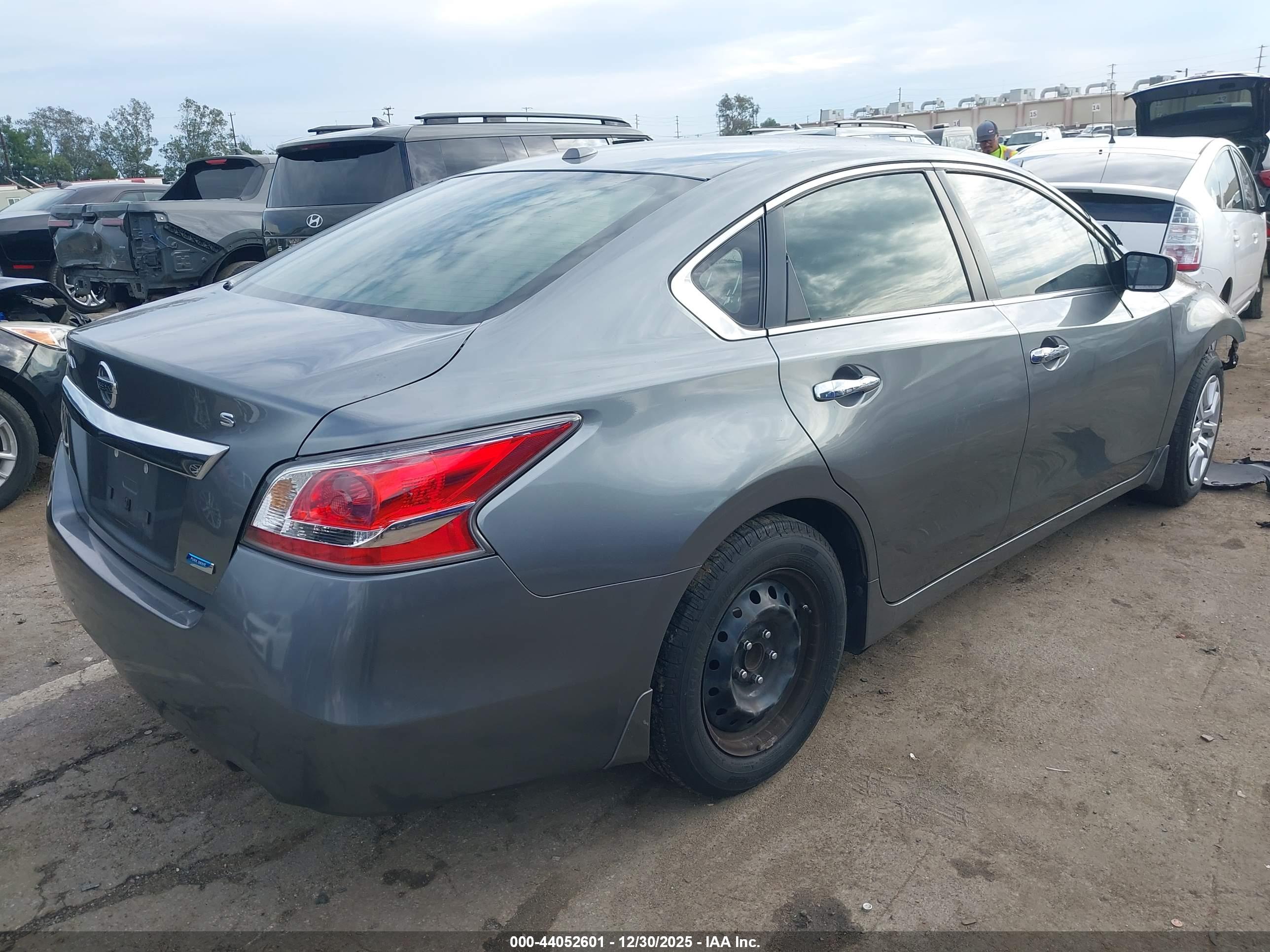 NISSAN ALTIMA image 4