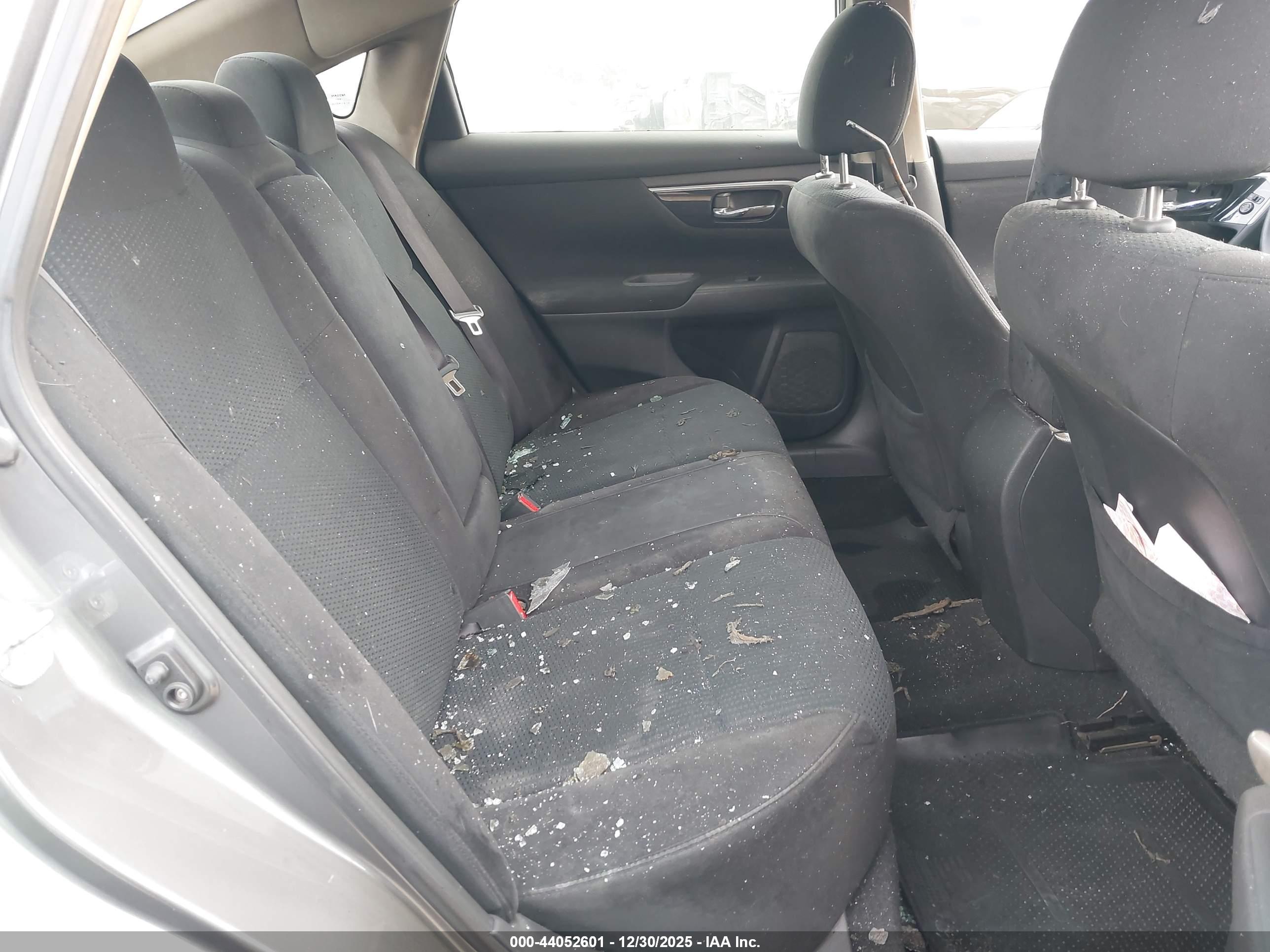 NISSAN ALTIMA image 8