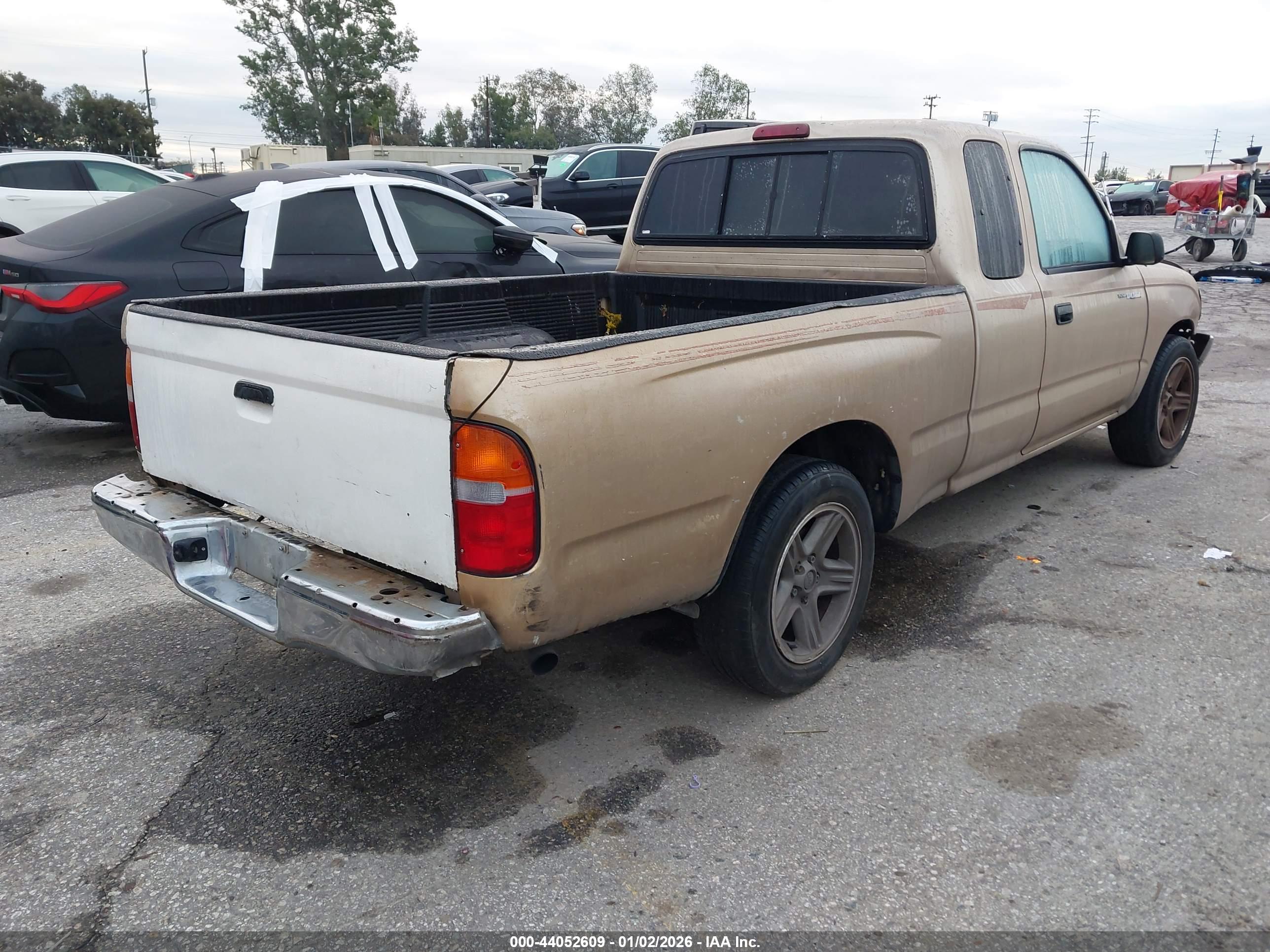 TOYOTA TACOMA image 4