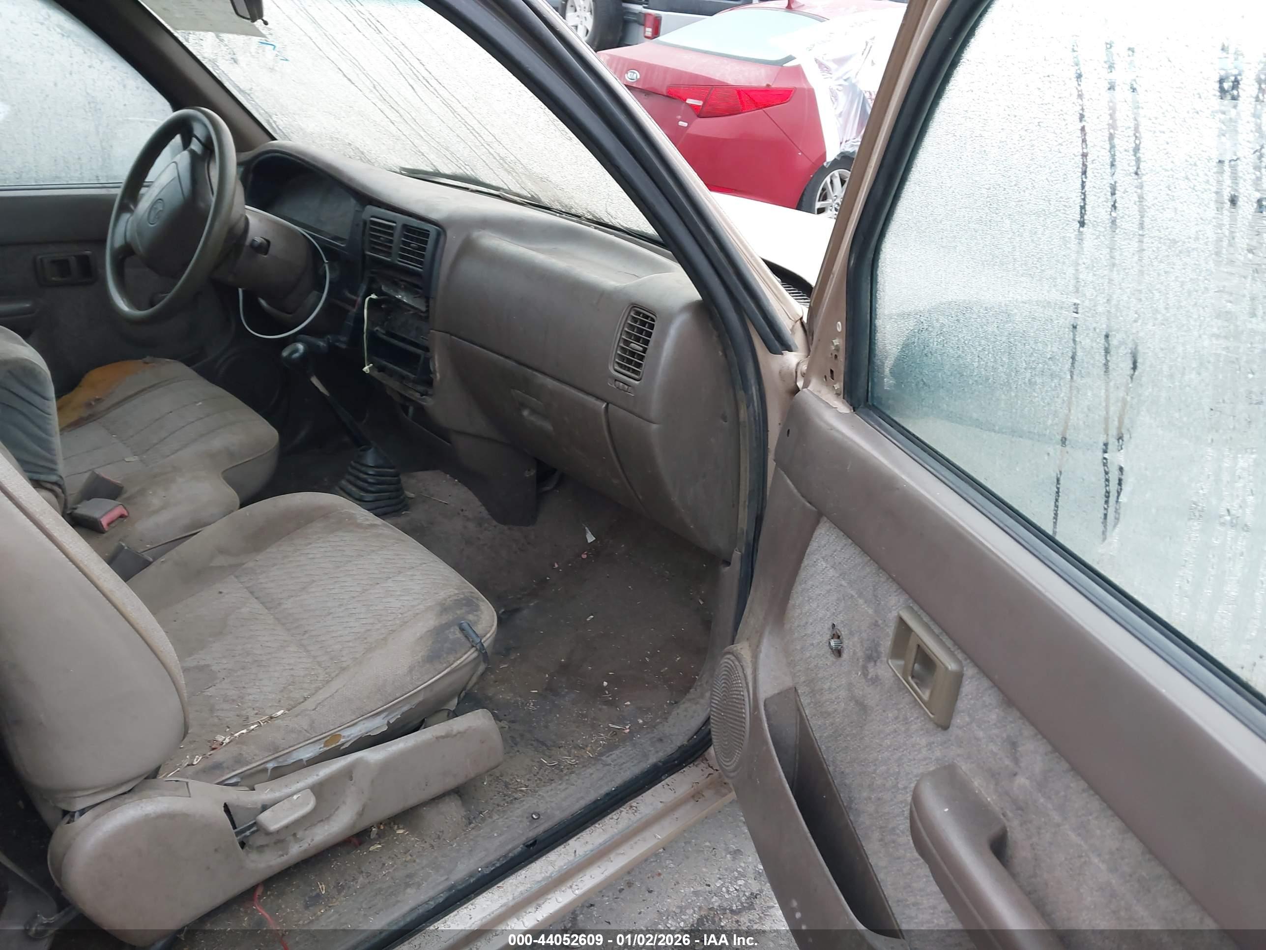 TOYOTA TACOMA image 5