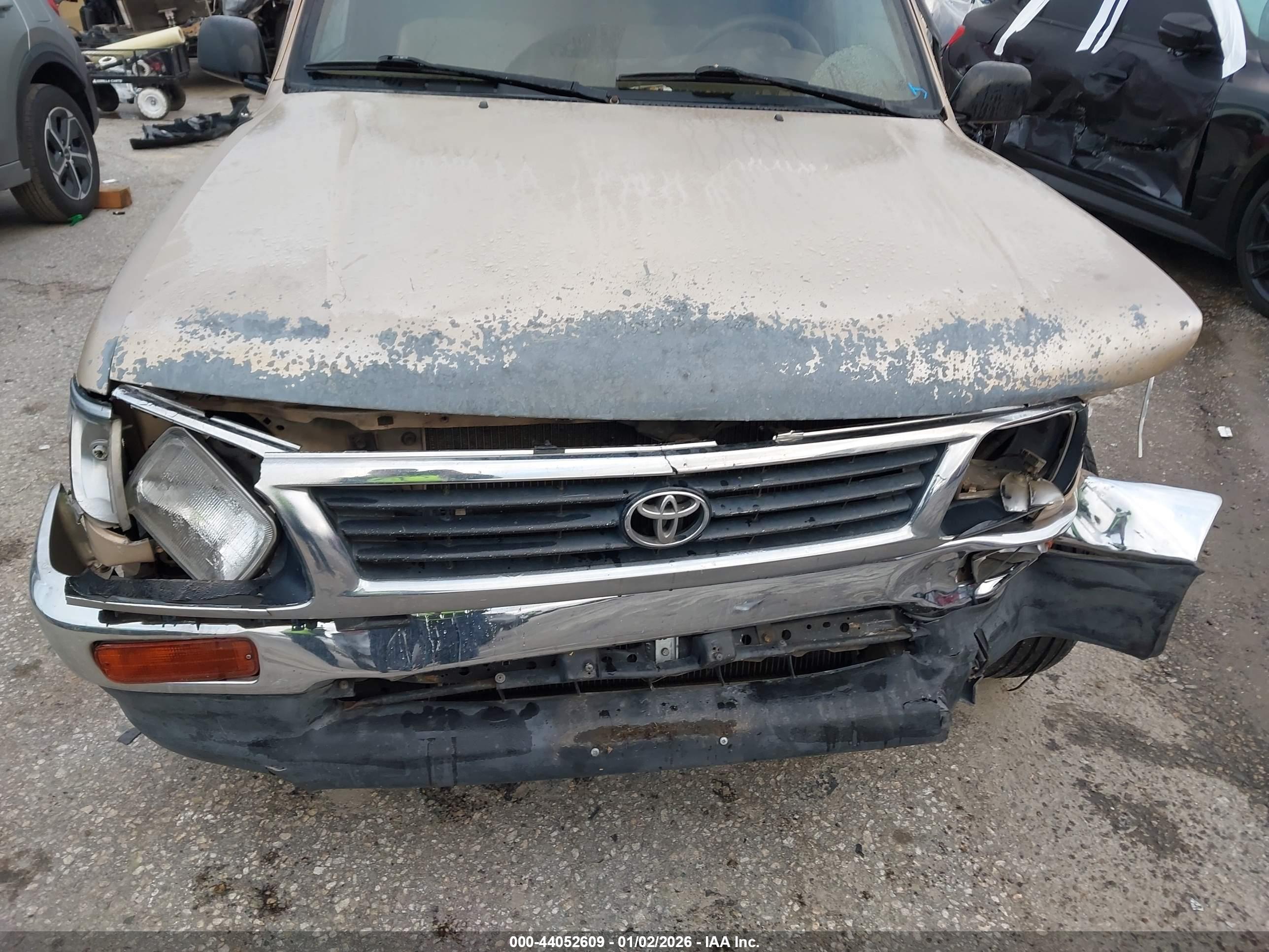 TOYOTA TACOMA image 6