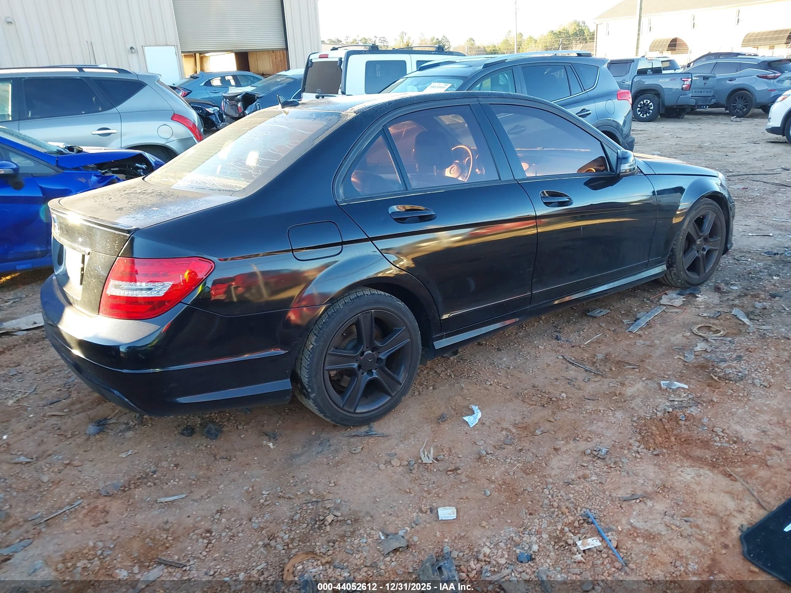 MERCEDES-BENZ C image 4