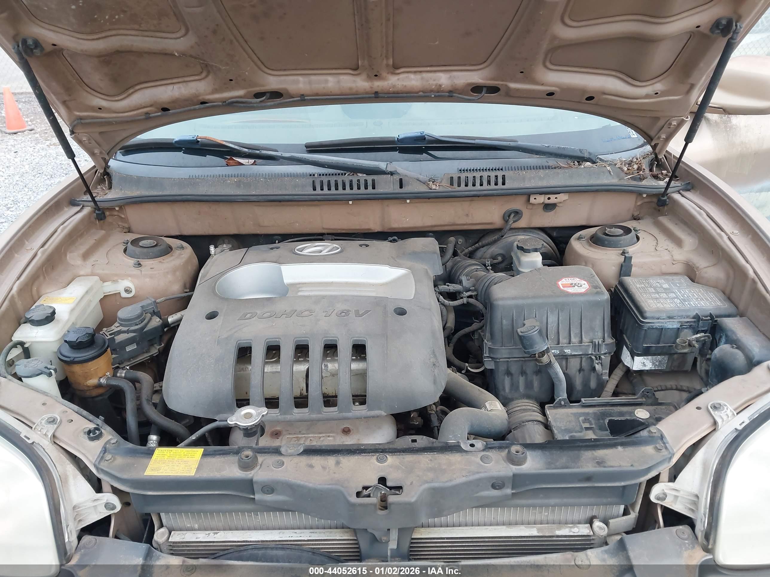 HYUNDAI SANTA image 10