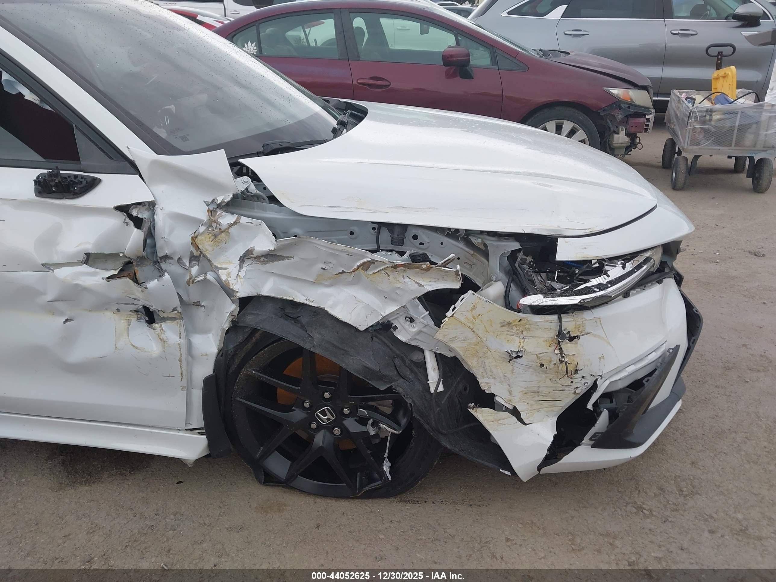 HONDA CIVIC image 6