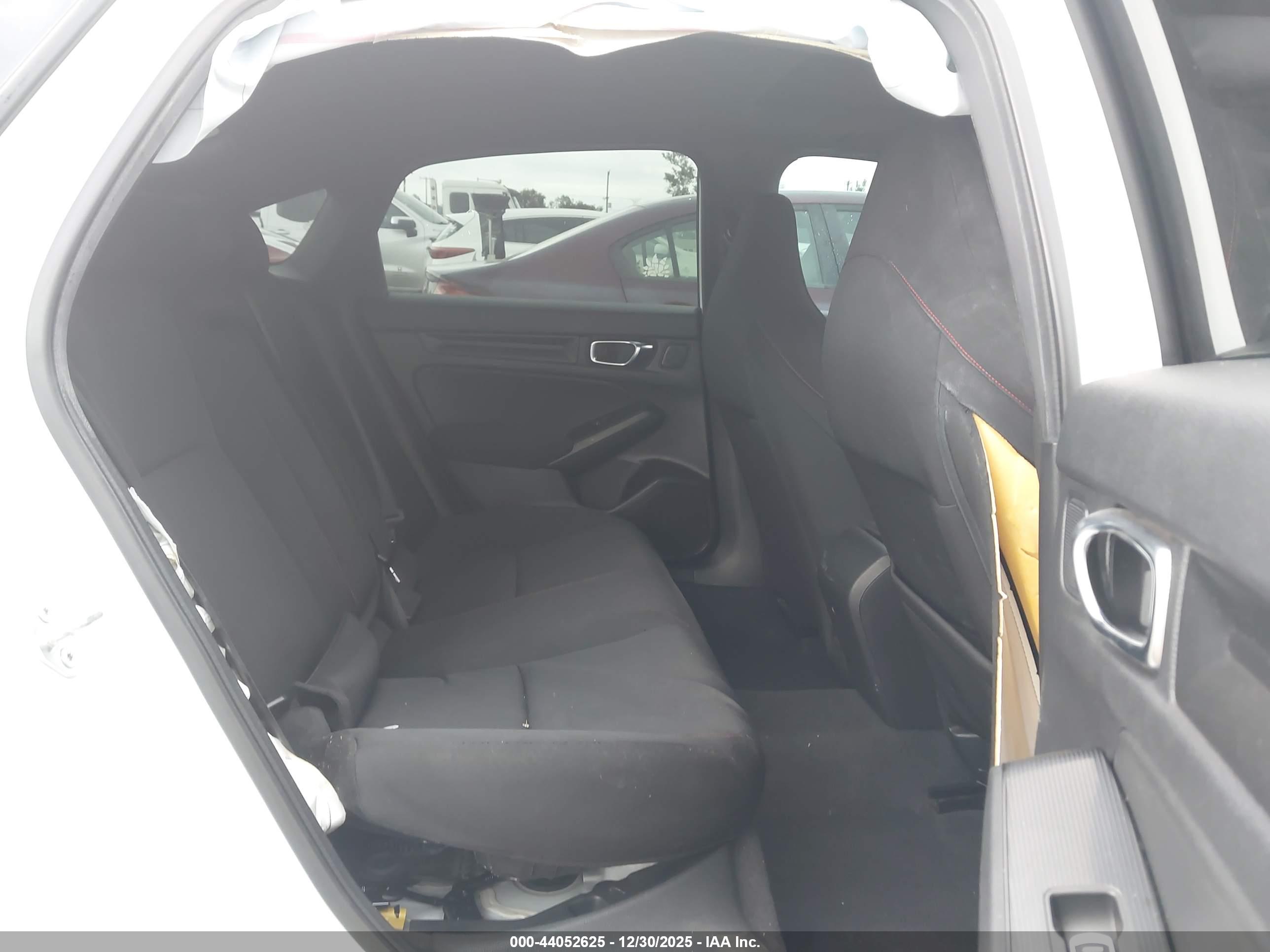 HONDA CIVIC image 8
