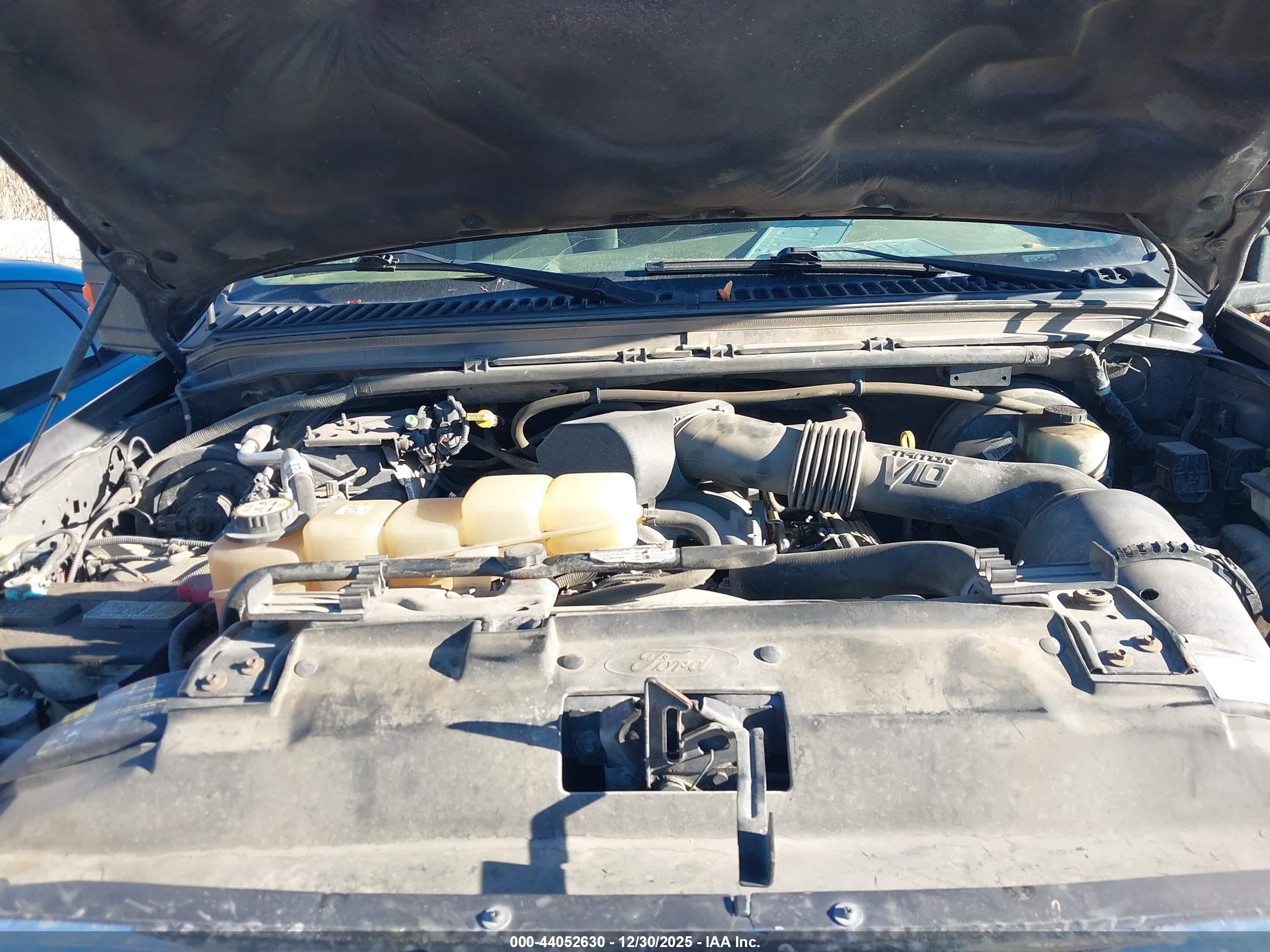 FORD F-250 image 10