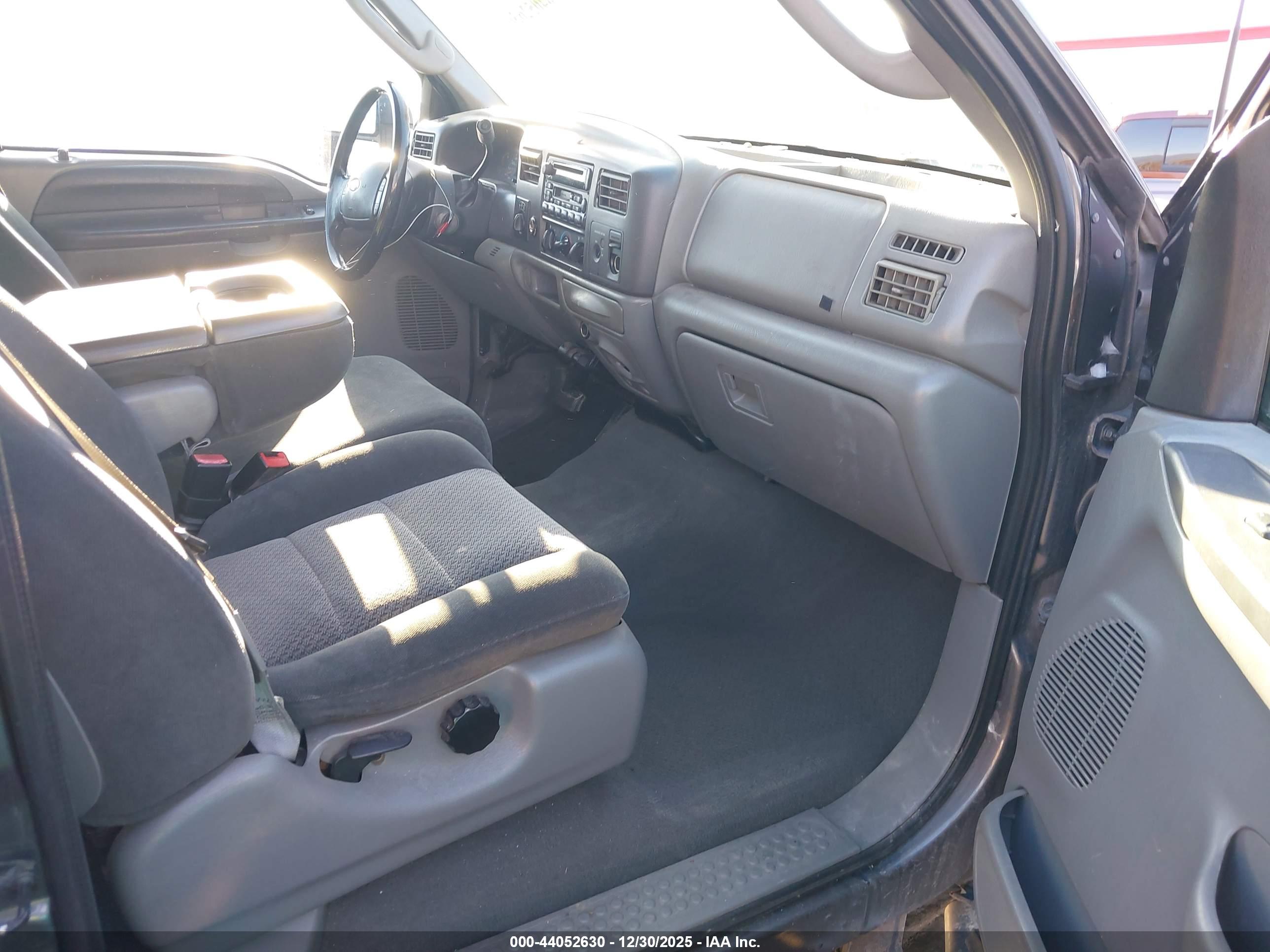 FORD F-250 image 5