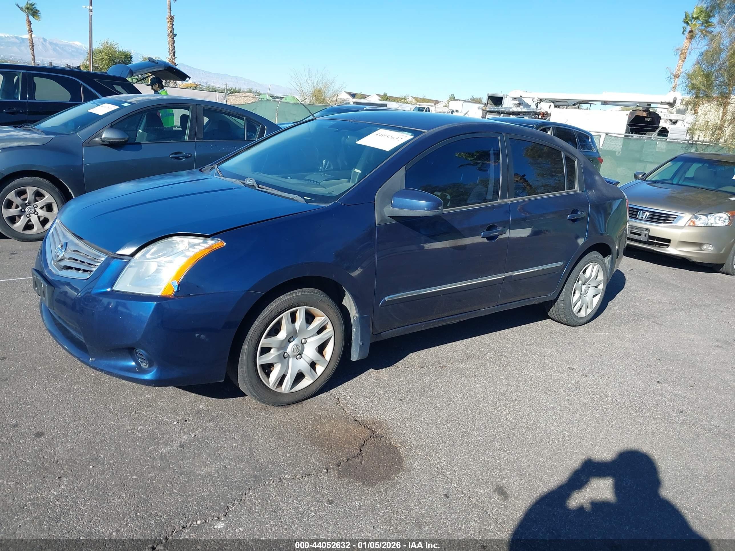 NISSAN SENTRA image 2