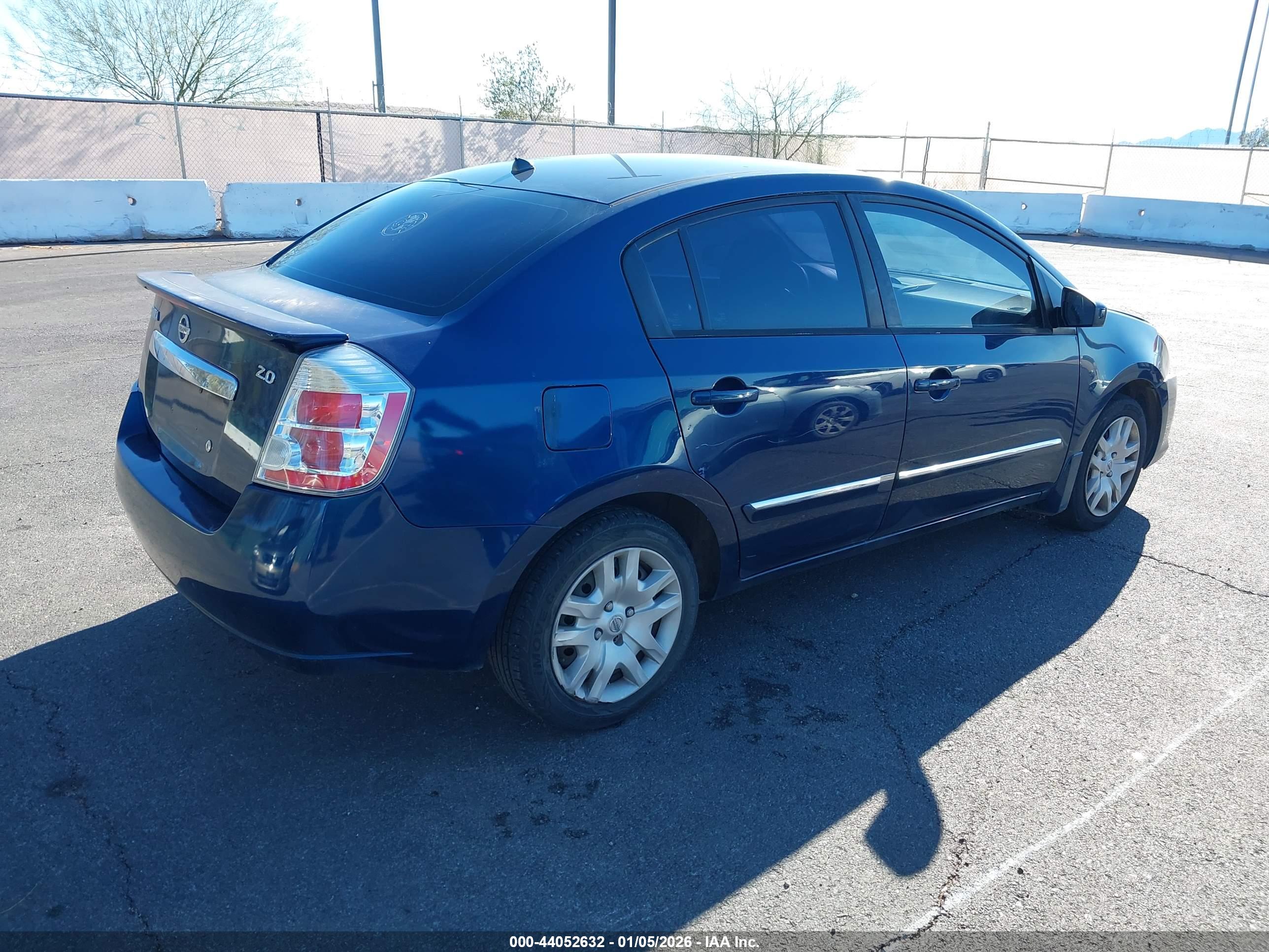 NISSAN SENTRA image 4