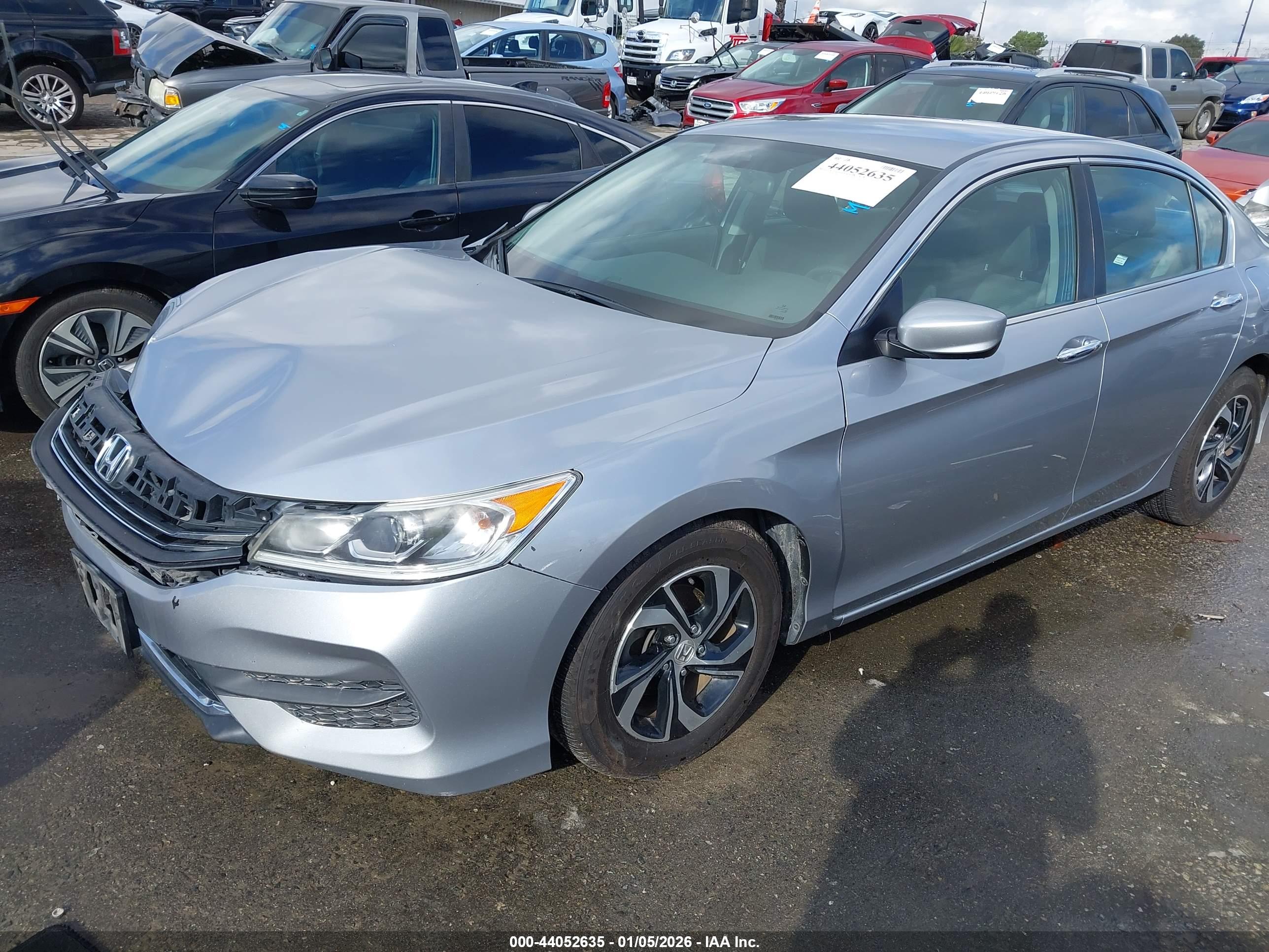 HONDA ACCORD image 2