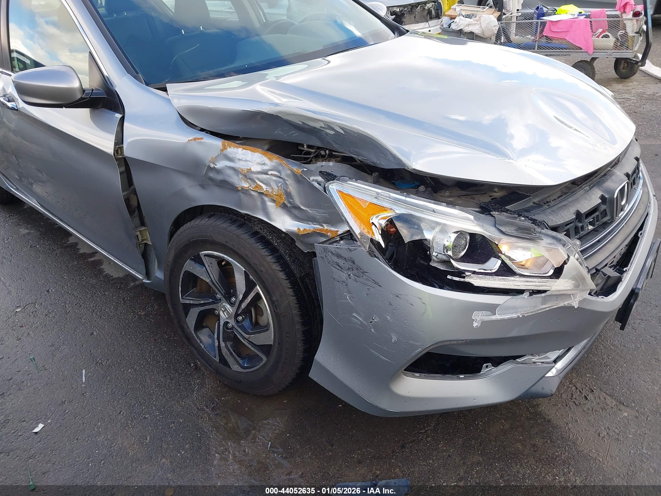 HONDA ACCORD image 6