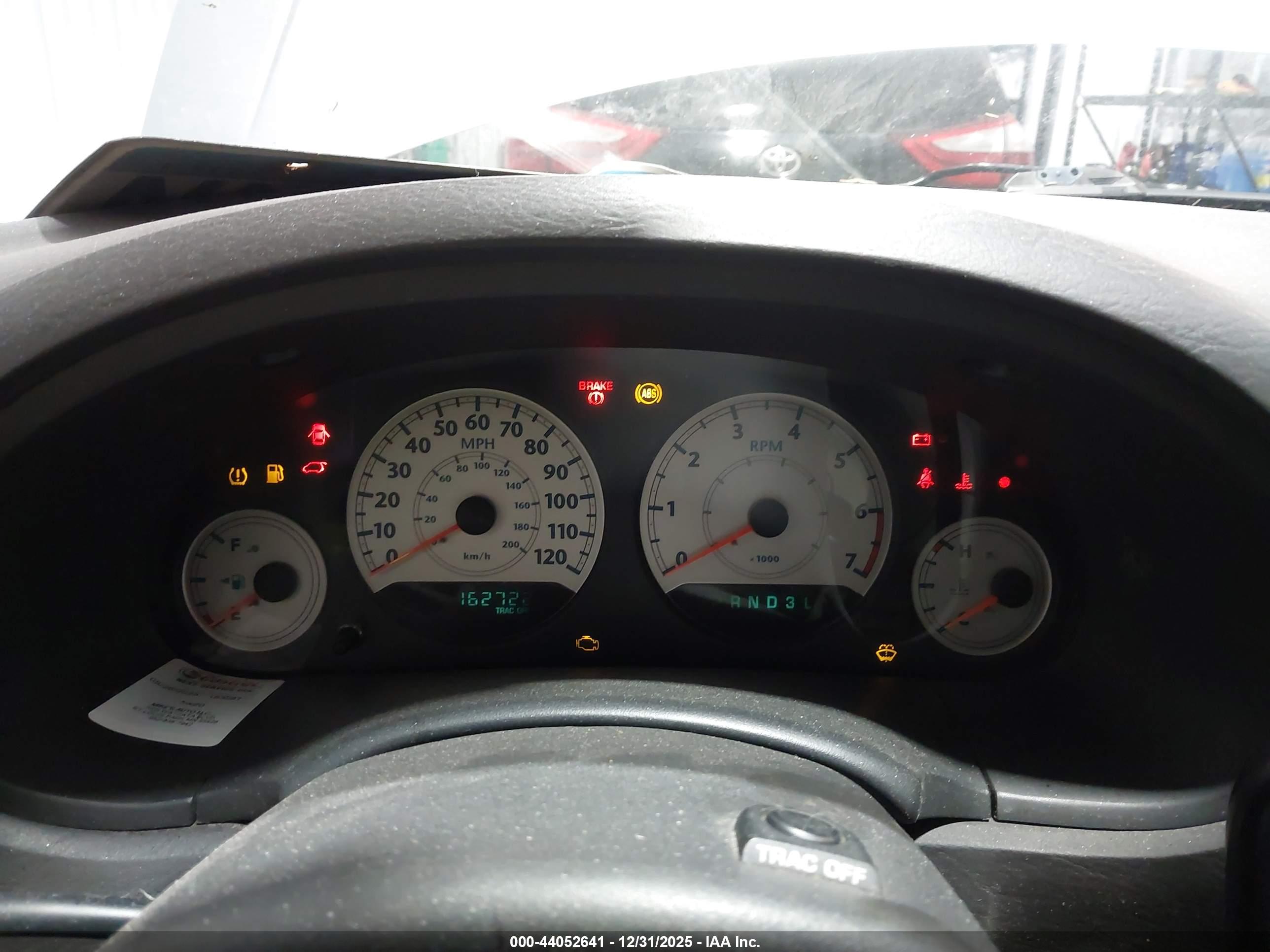 CHRYSLER TOWN image 7