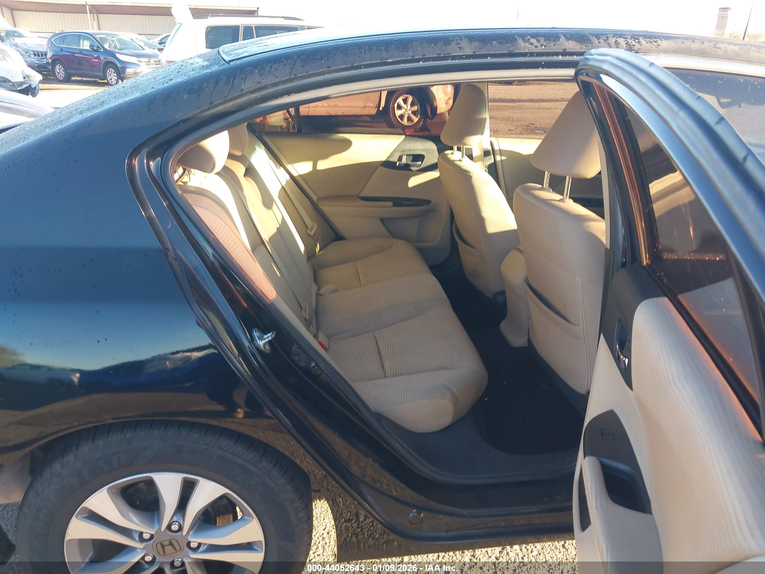 HONDA ACCORD image 8