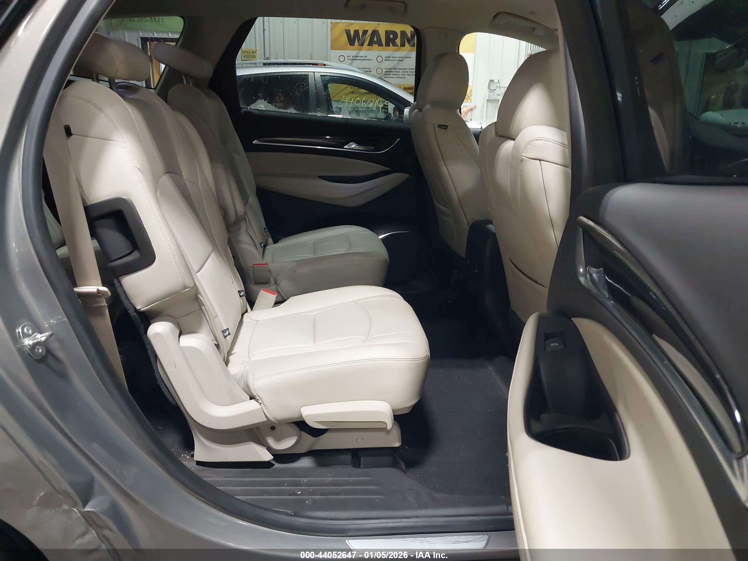 BUICK ENCLAVE image 8