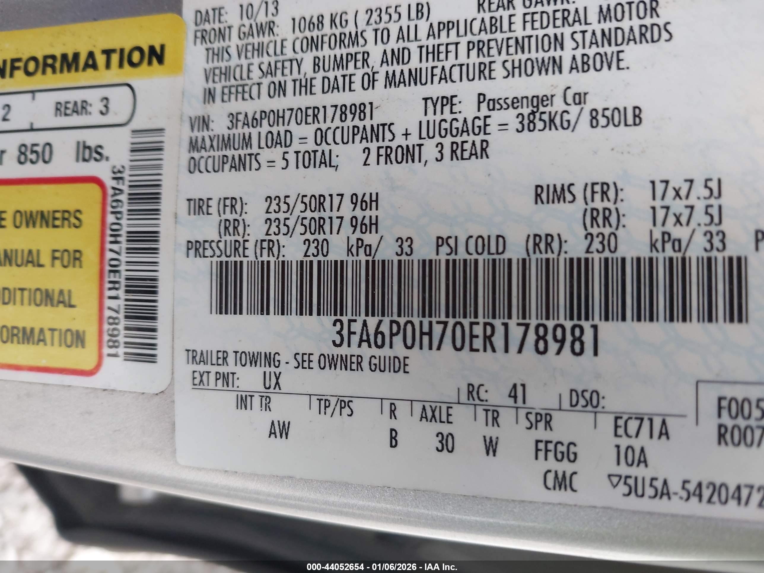 FORD FUSION image 9