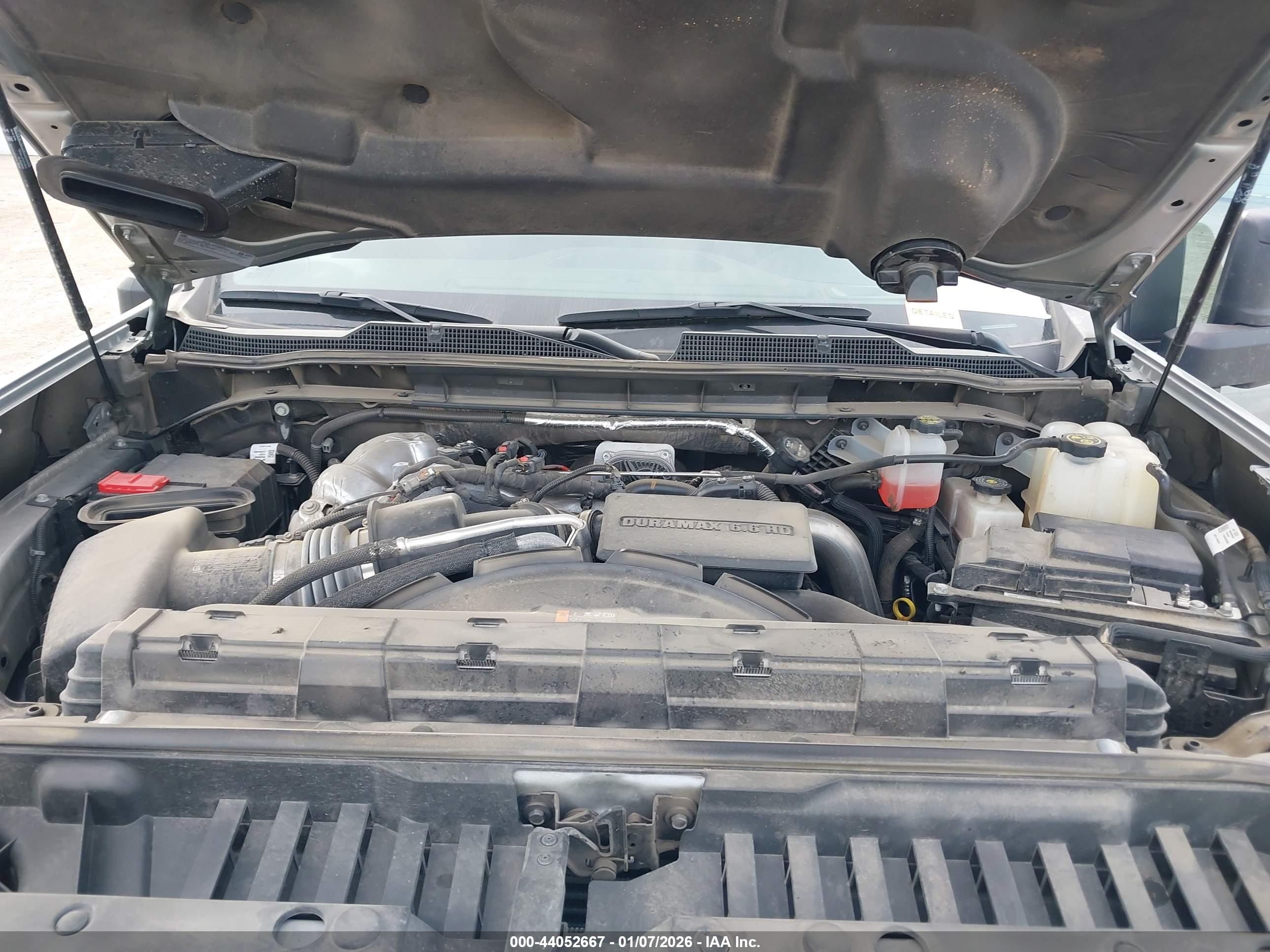CHEVROLET SILVERADO image 10
