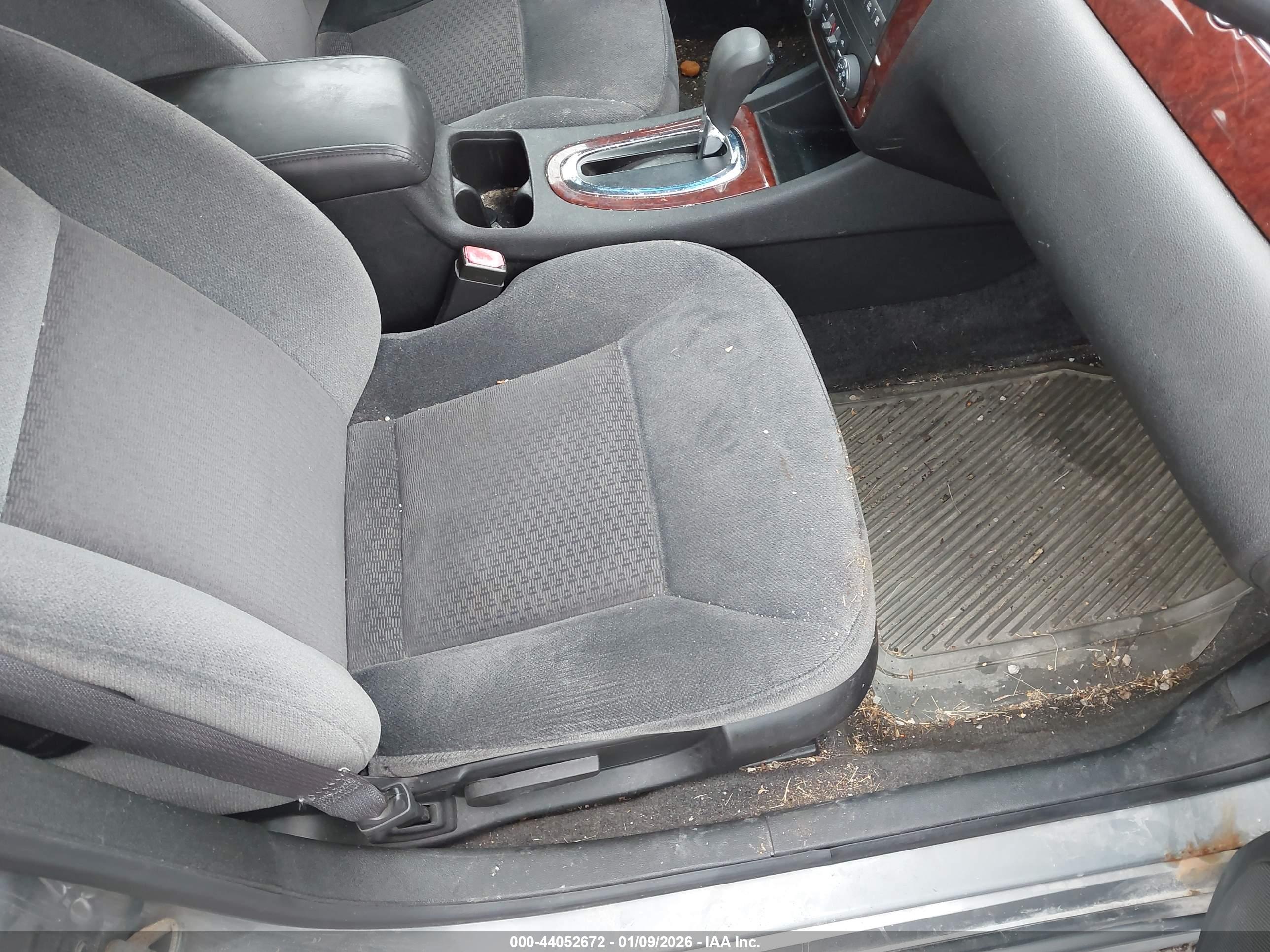 CHEVROLET IMPALA image 5