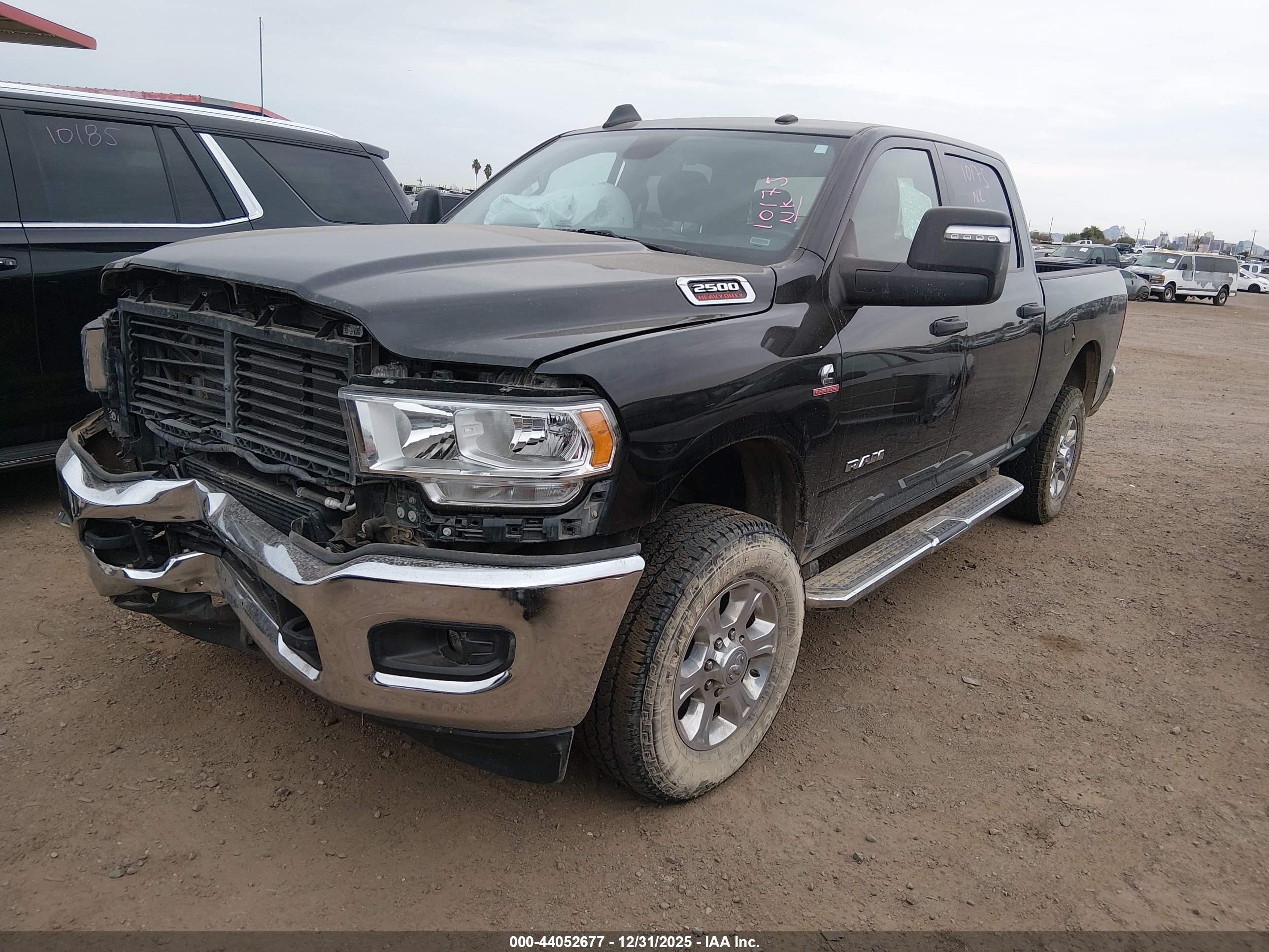 RAM 2500 image 2
