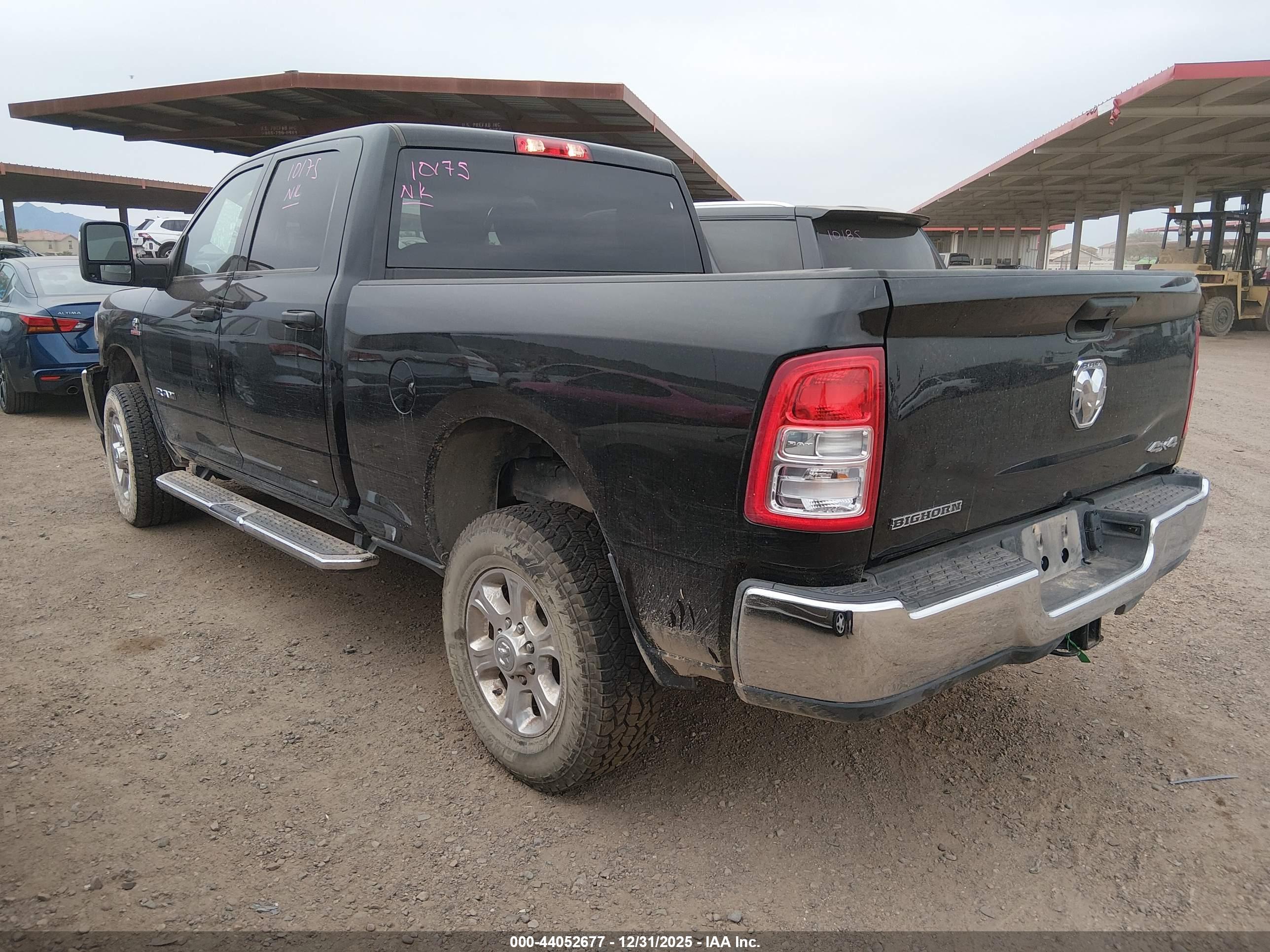 RAM 2500 image 3