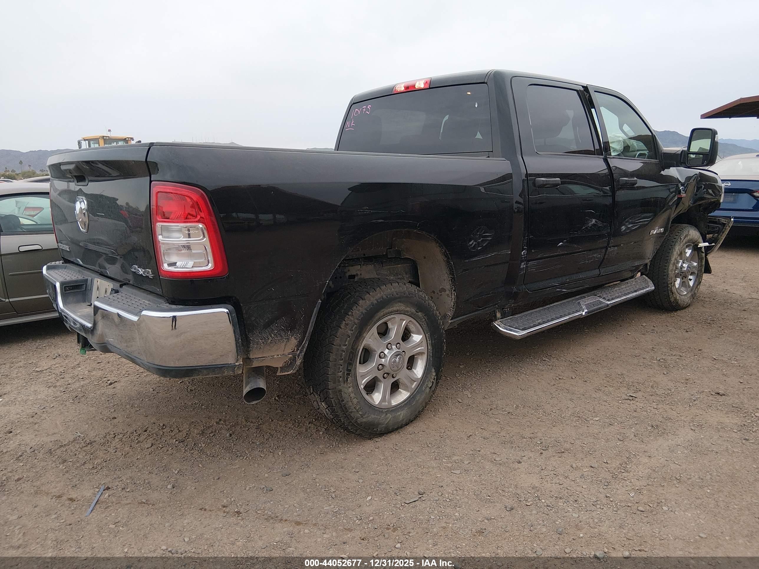 RAM 2500 image 4