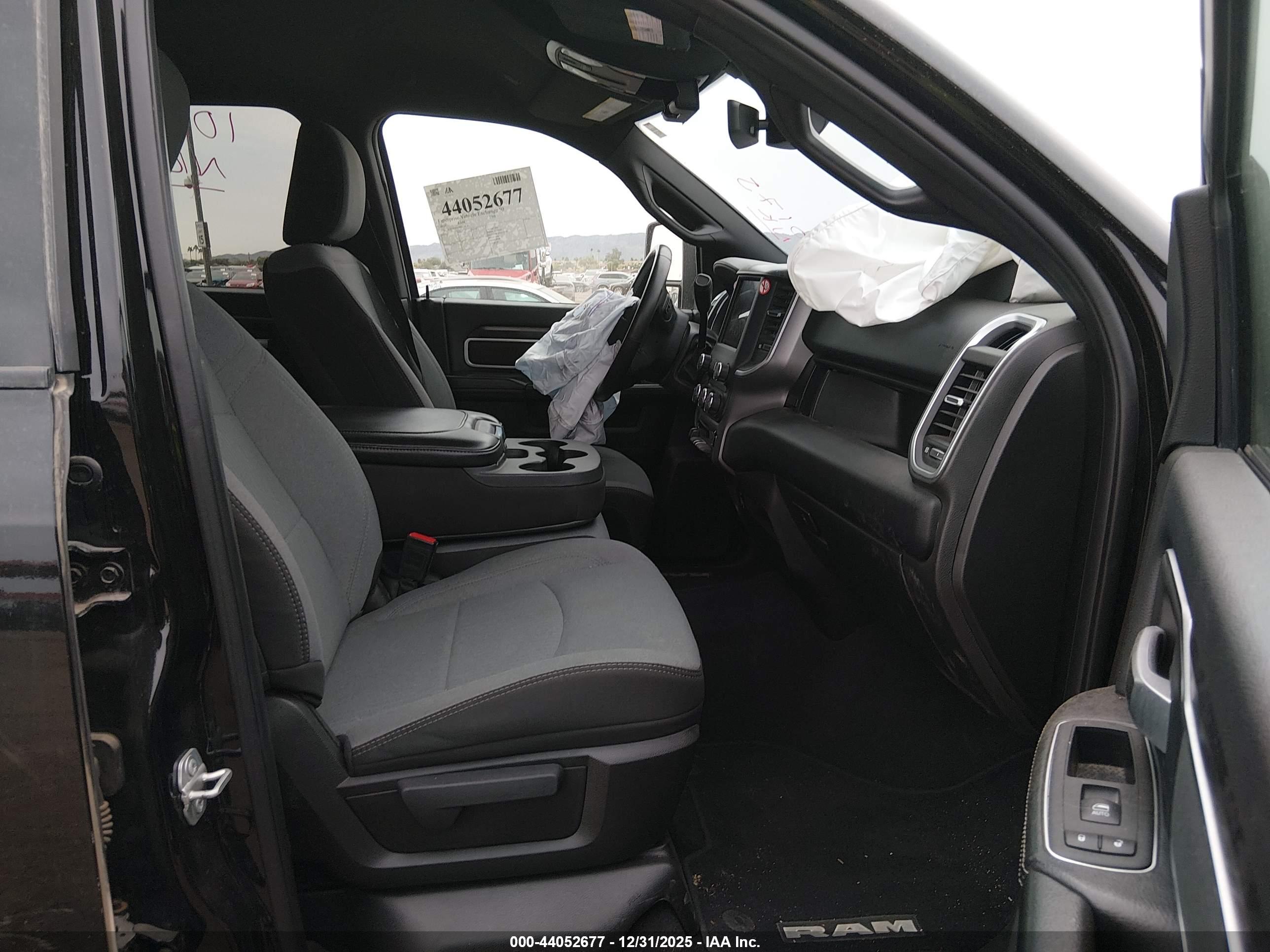 RAM 2500 image 5