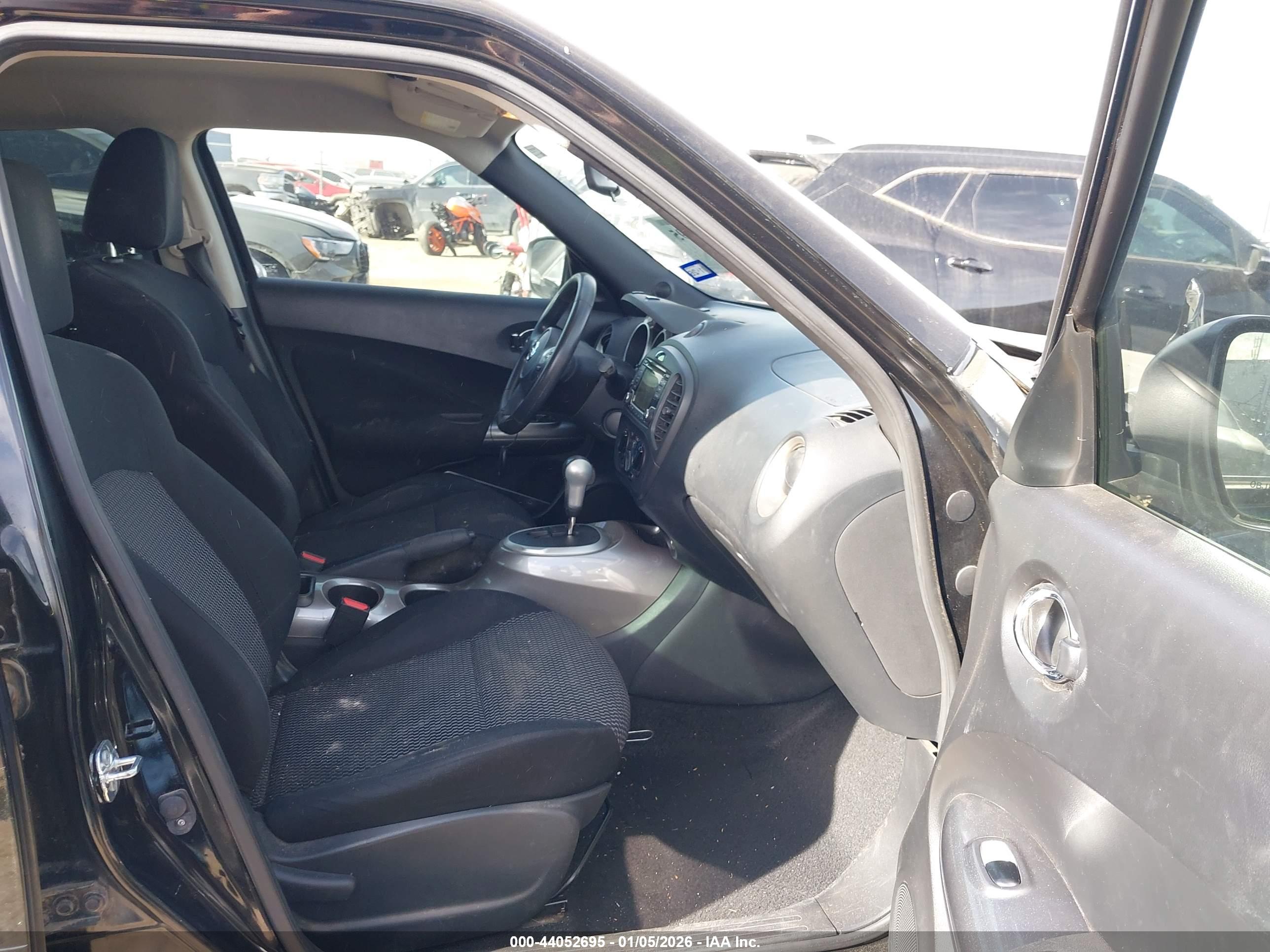 NISSAN JUKE image 5