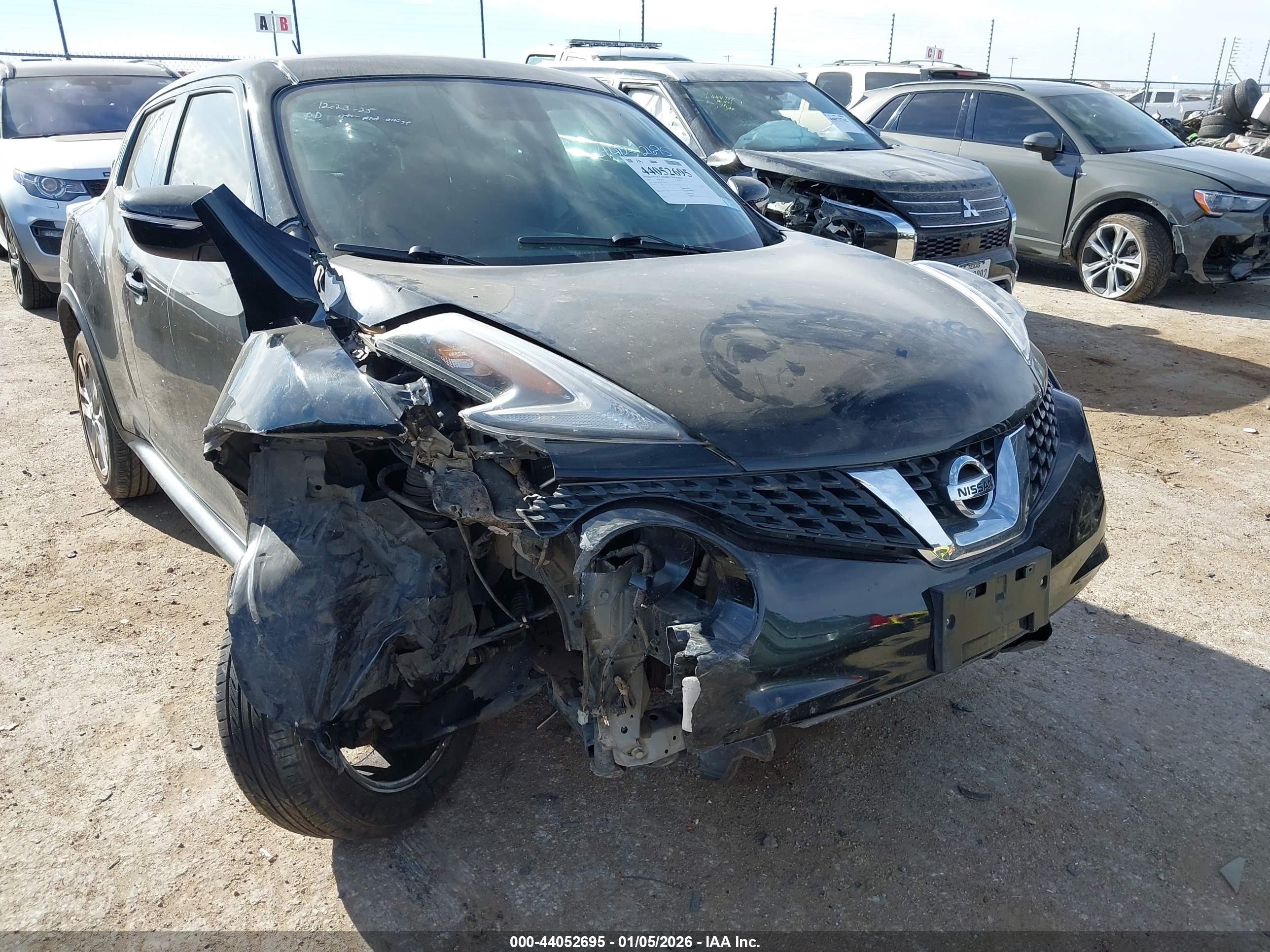 NISSAN JUKE image 6