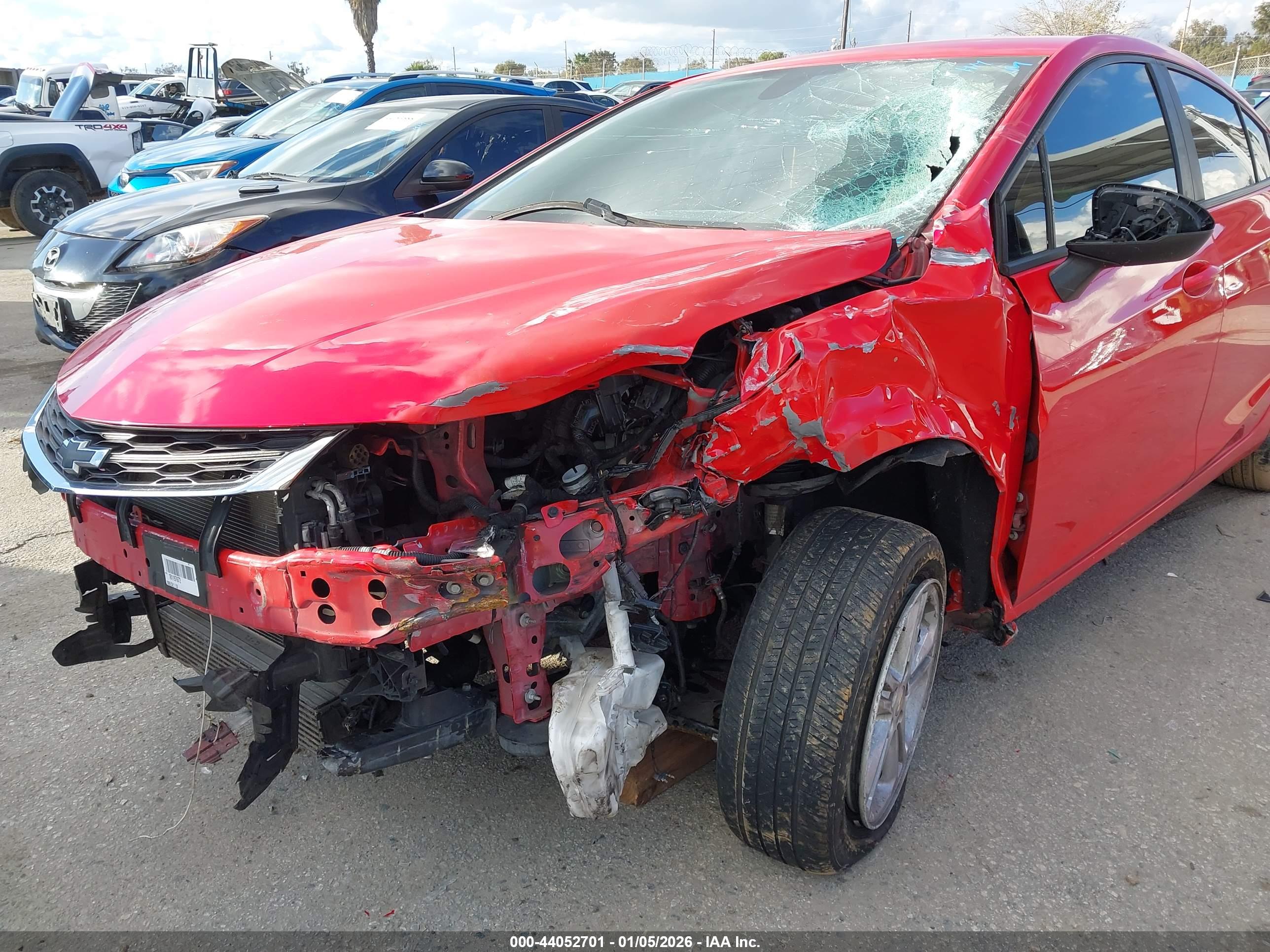 CHEVROLET CRUZE image 6