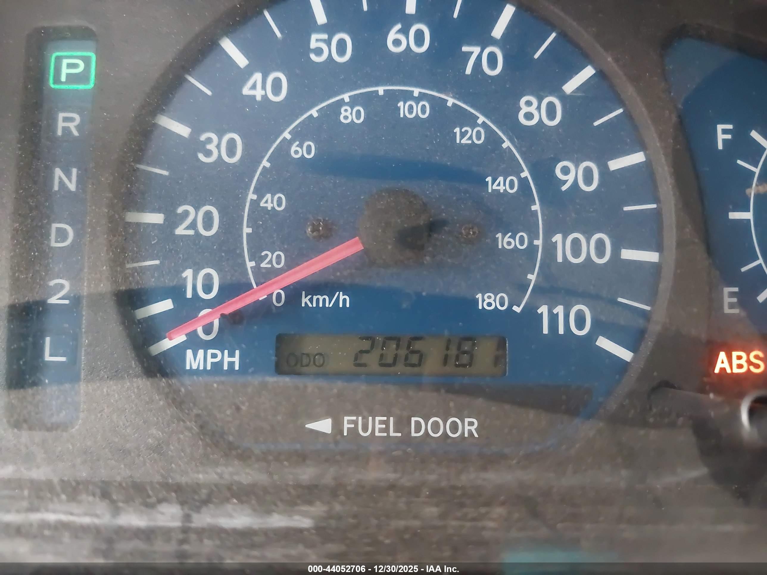 TOYOTA SIENNA image 7