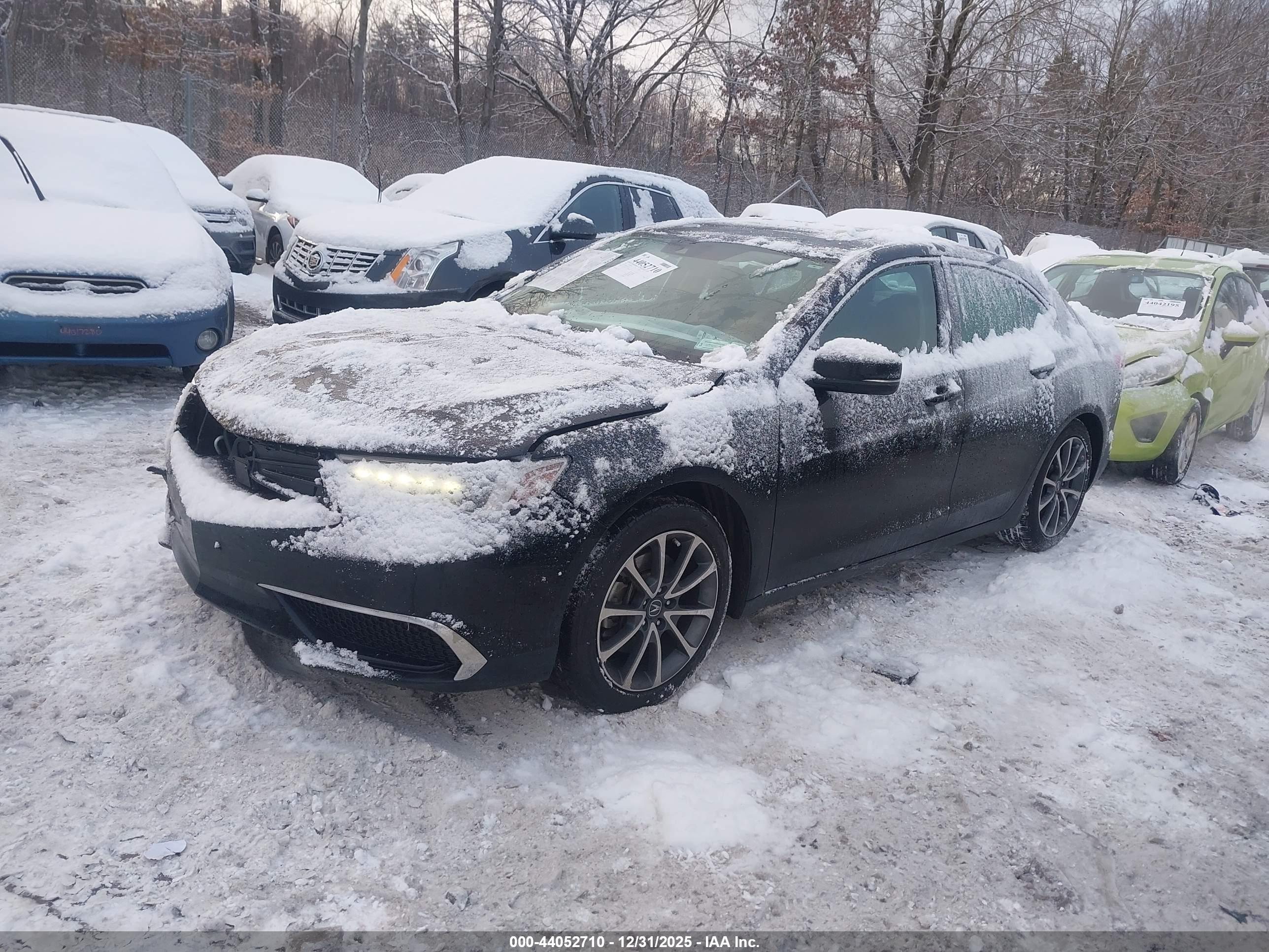 ACURA TLX image 2