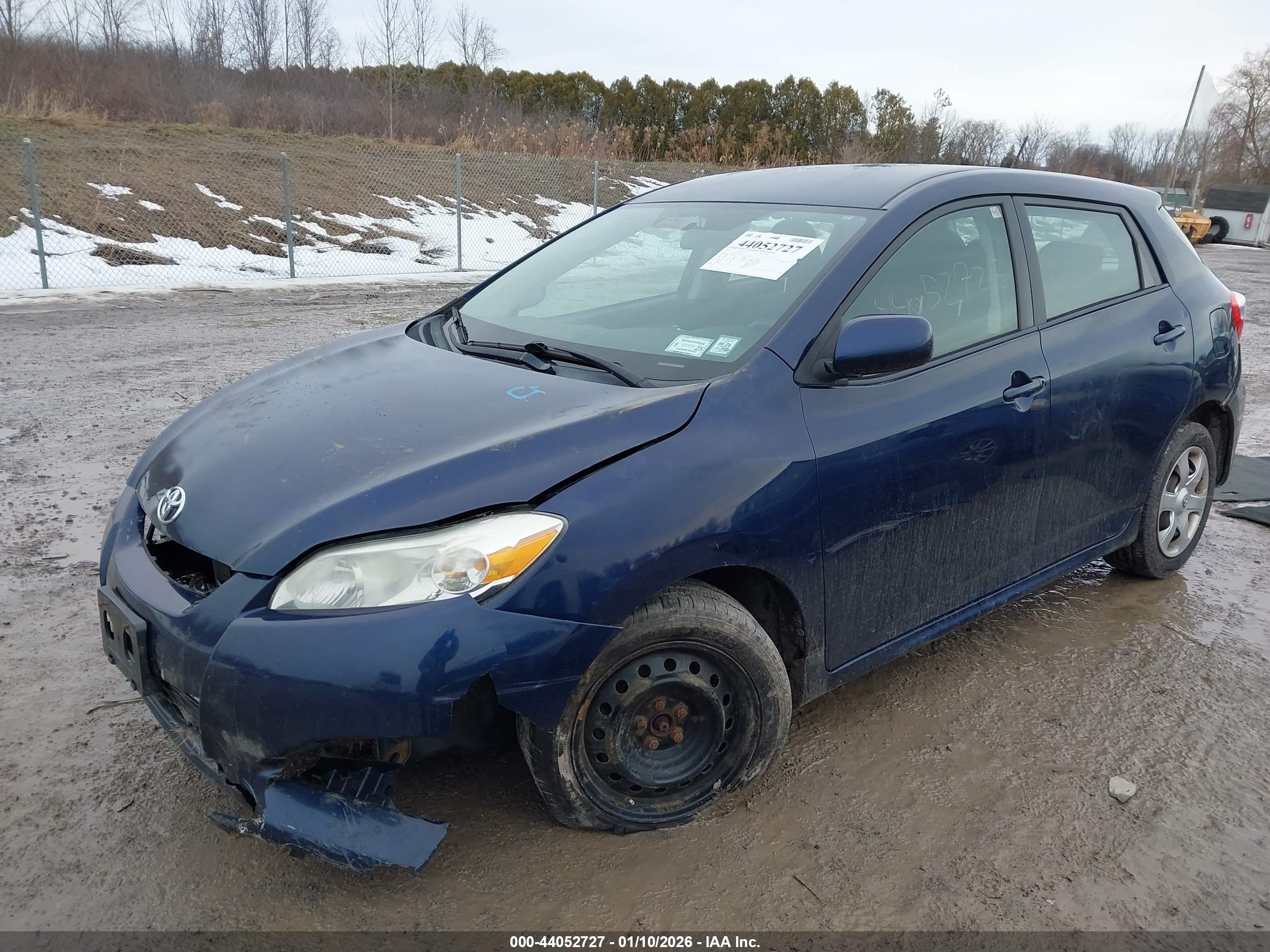 TOYOTA MATRIX image 2